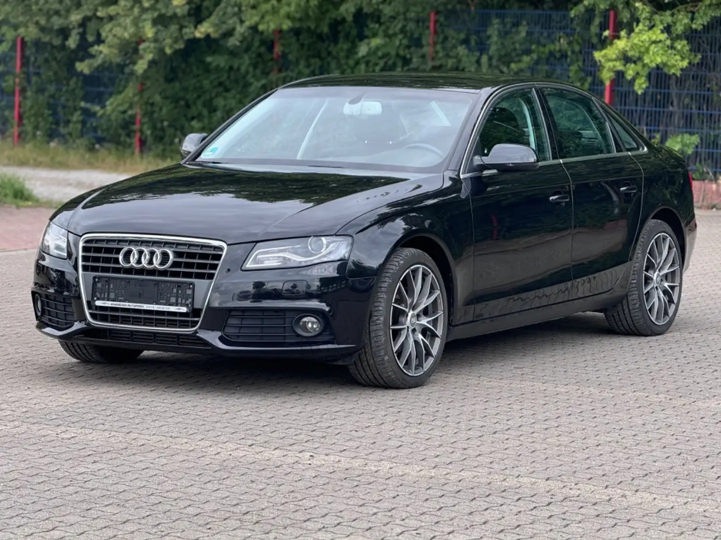 Audi A4 1.8 TFSI Limo *1 HAND *63 TKM *TÜV+SERVIC NEU Schwarz - 1