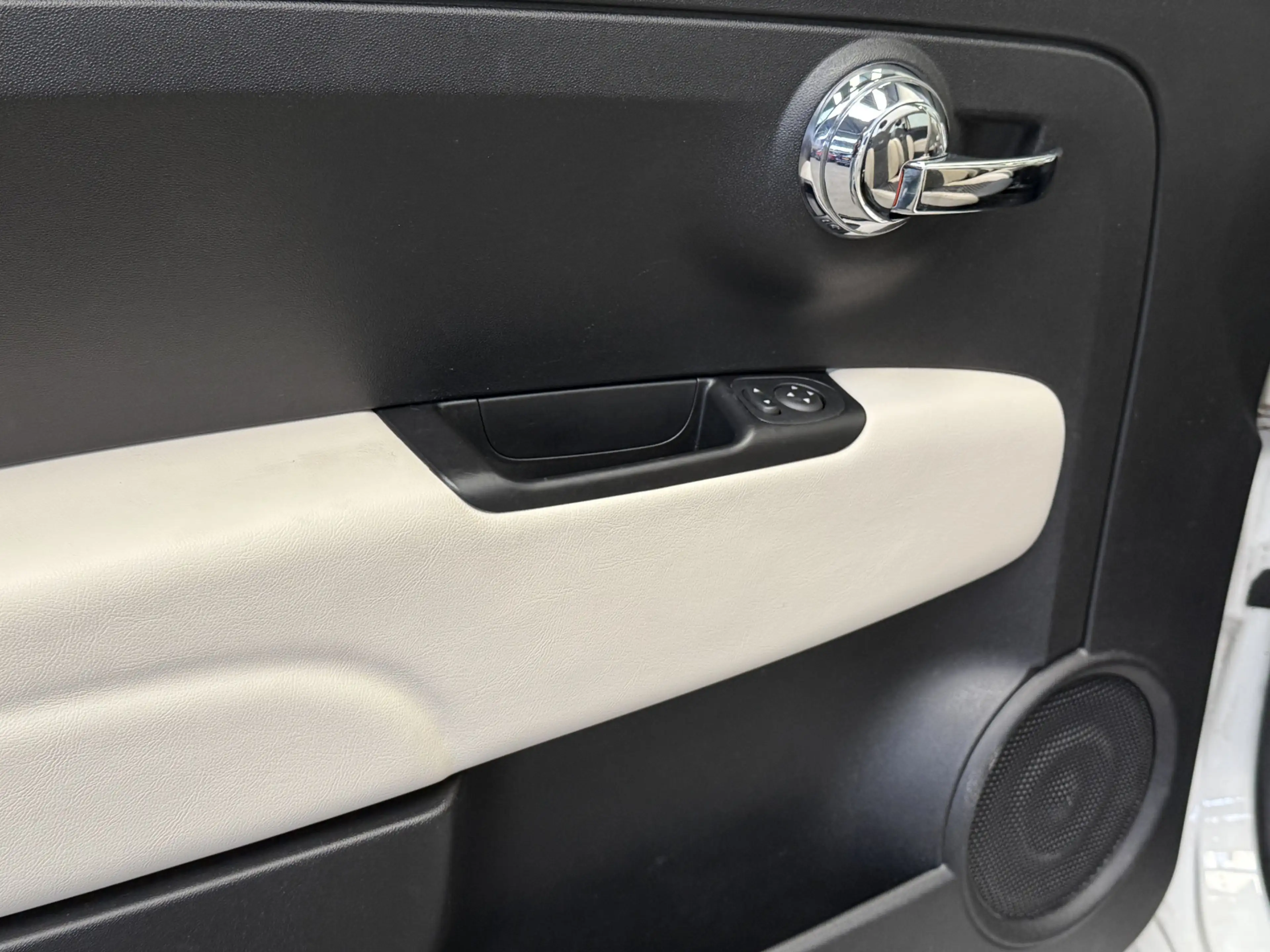 Fiat 500C 1.0 Hybrid Dolcevita AIRCO/ECC-SPORT INT-LEDER-NAV — photo 36