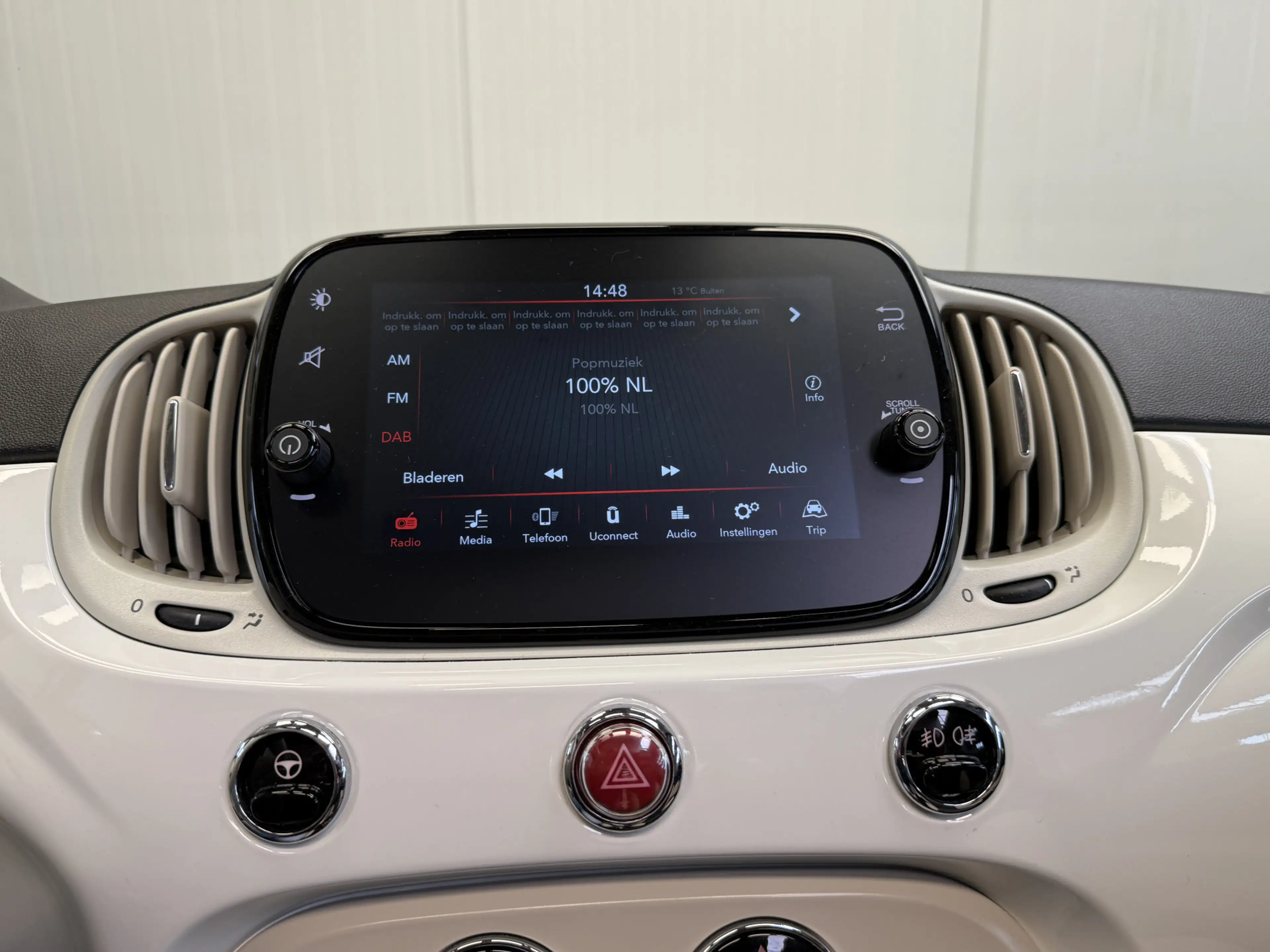 Fiat 500C 1.0 Hybrid Dolcevita AIRCO/ECC-SPORT INT-LEDER-NAV — photo 34