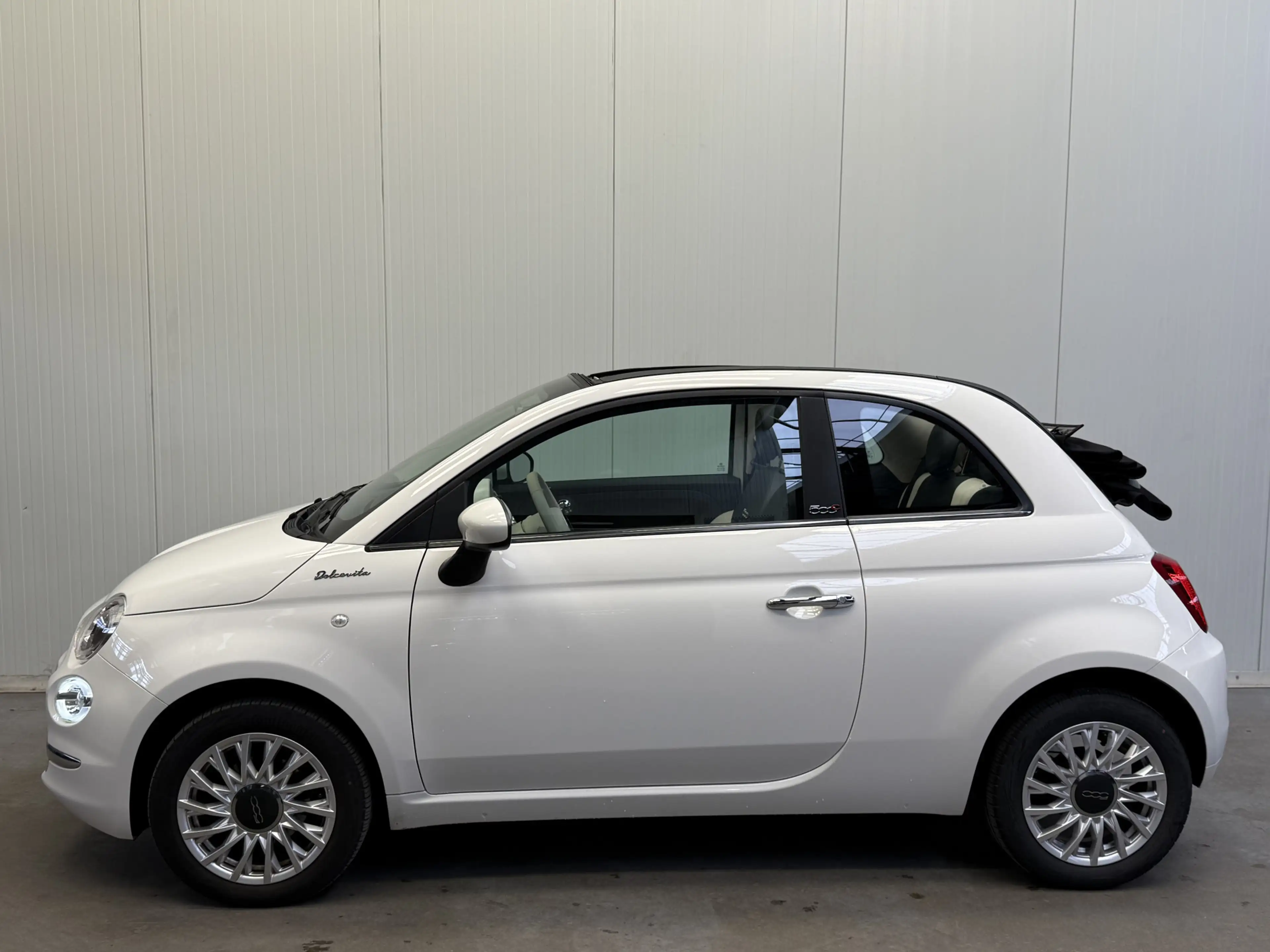 Fiat 500C 1.0 Hybrid Dolcevita AIRCO/ECC-SPORT INT-LEDER-NAV — photo 4