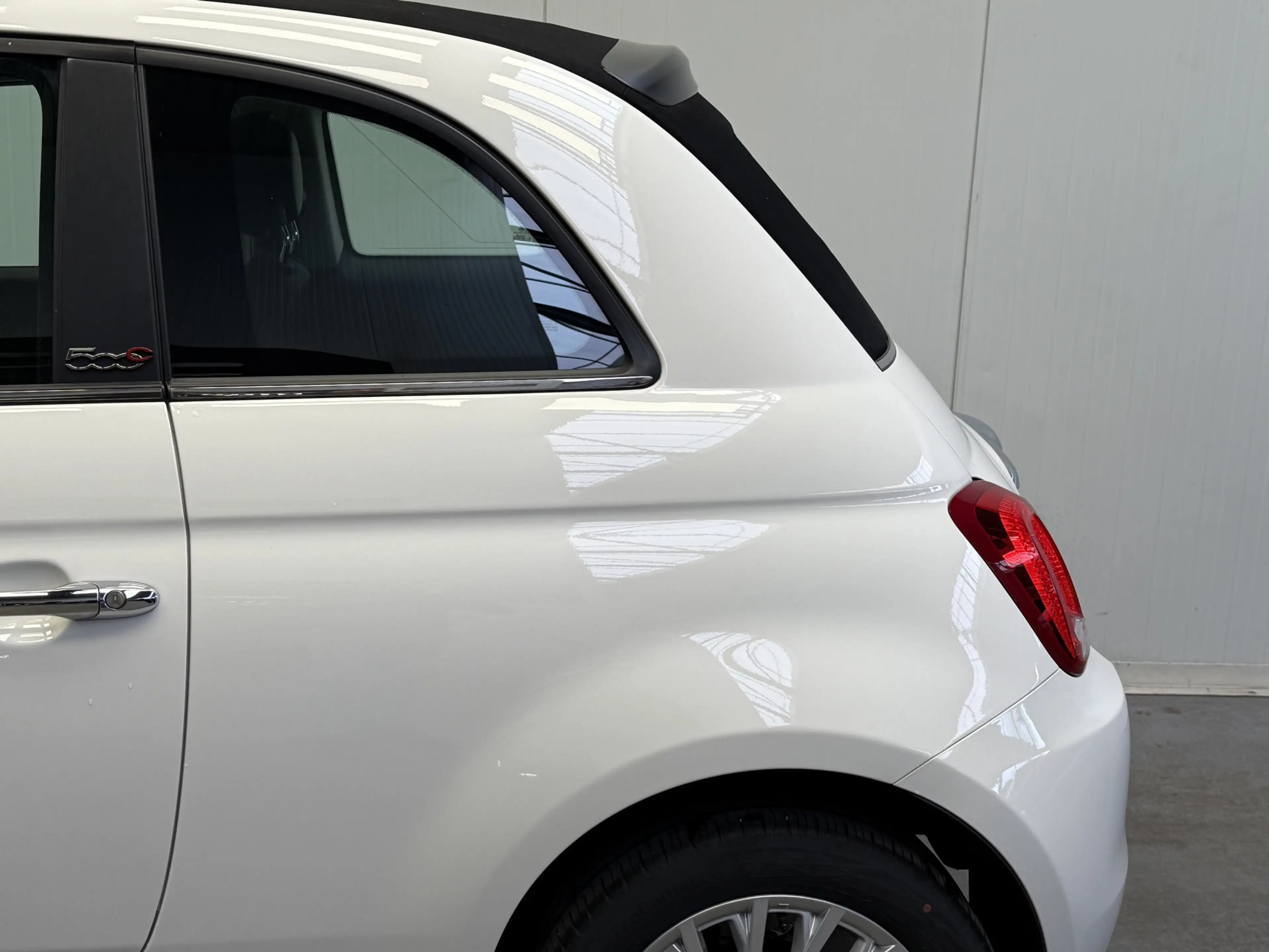 Fiat 500C 1.0 Hybrid Dolcevita AIRCO/ECC-SPORT INT-LEDER-NAV — photo 18