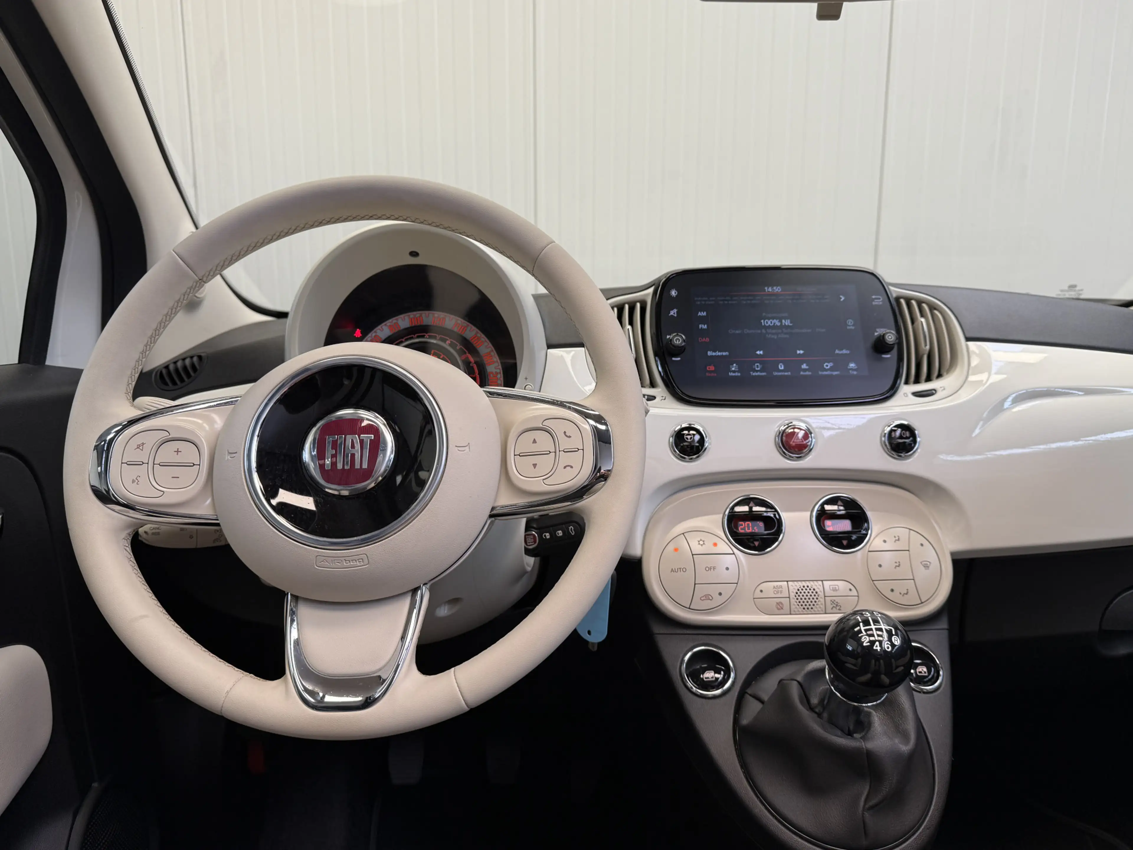 Fiat 500C 1.0 Hybrid Dolcevita AIRCO/ECC-SPORT INT-LEDER-NAV — photo 5