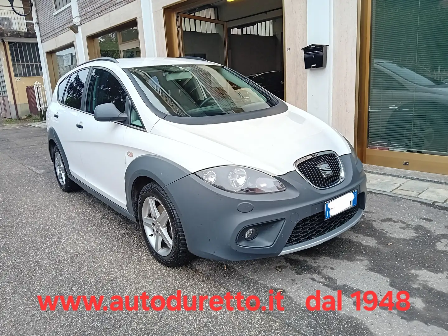 SEAT Altea XL 1.6 tdi Freetrack dpf Weiß - 1