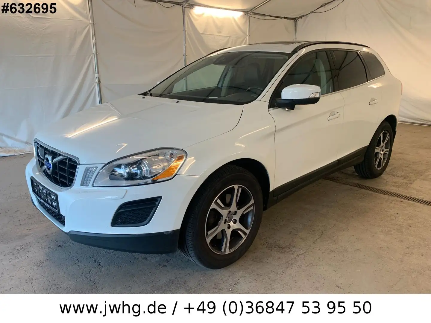 Volvo XC60 Summum AWD ACC Xenium Memory Kam Pano Leder Weiß - 1