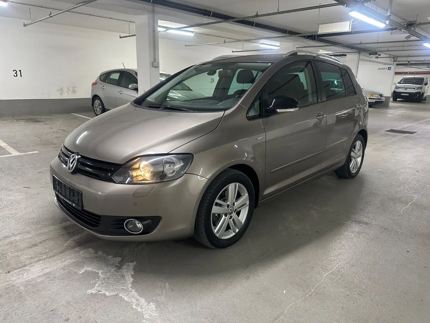Volkswagen Golf Plus VI Match Braun - 1