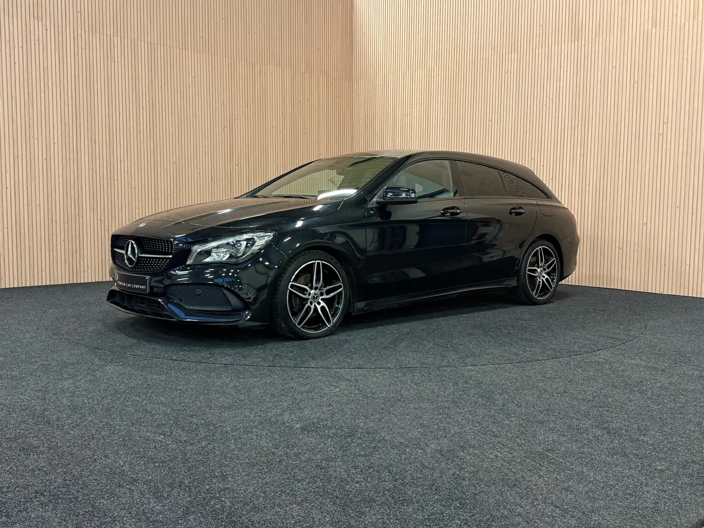 Mercedes-Benz CLA 200 CLA Shooting Brake 200 d 7G-DCT AMG Line| Verw st. Schwarz - 1