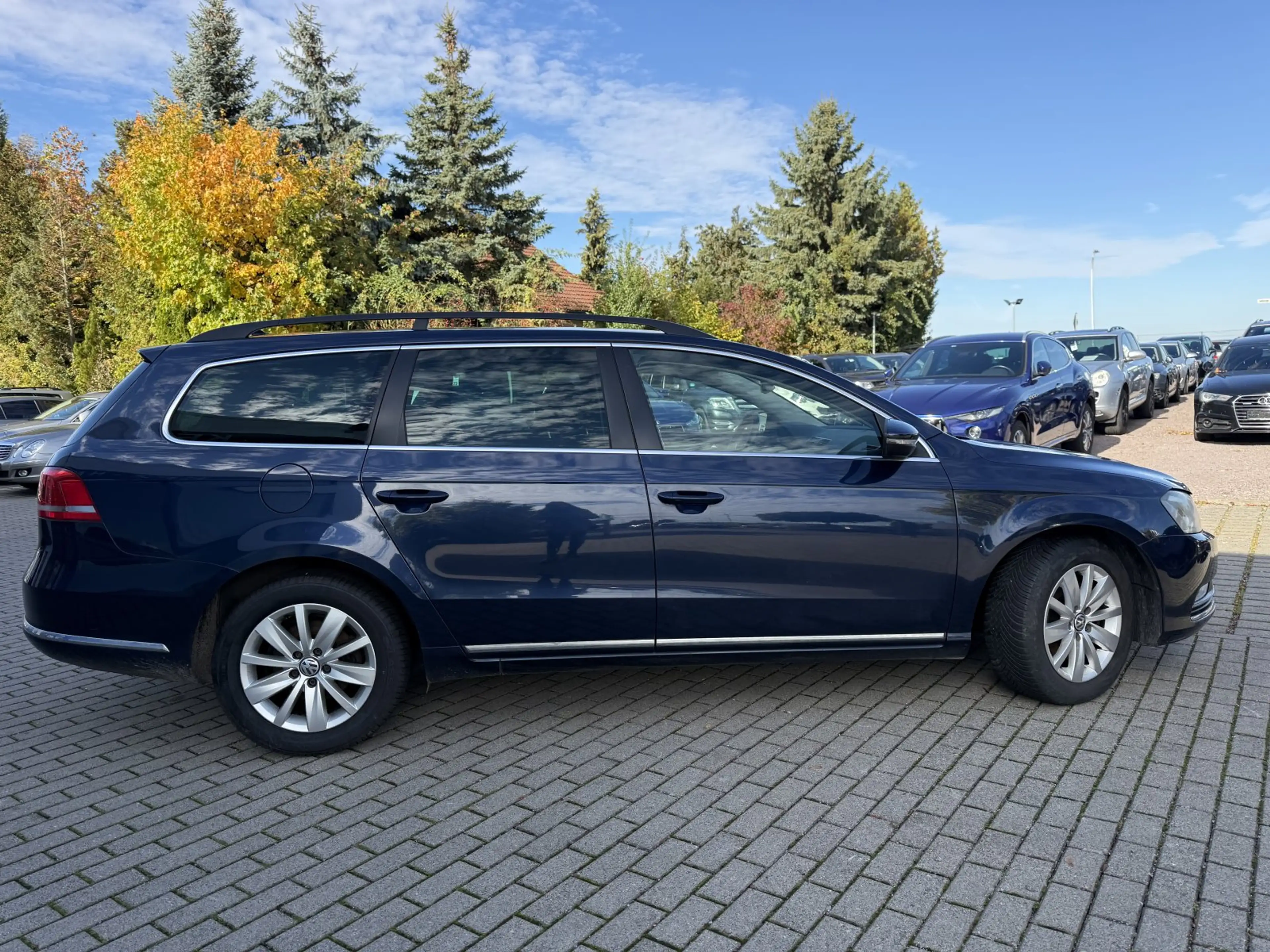 Volkswagen Passat Variant 2.0 TDI Comfortline — photo 7