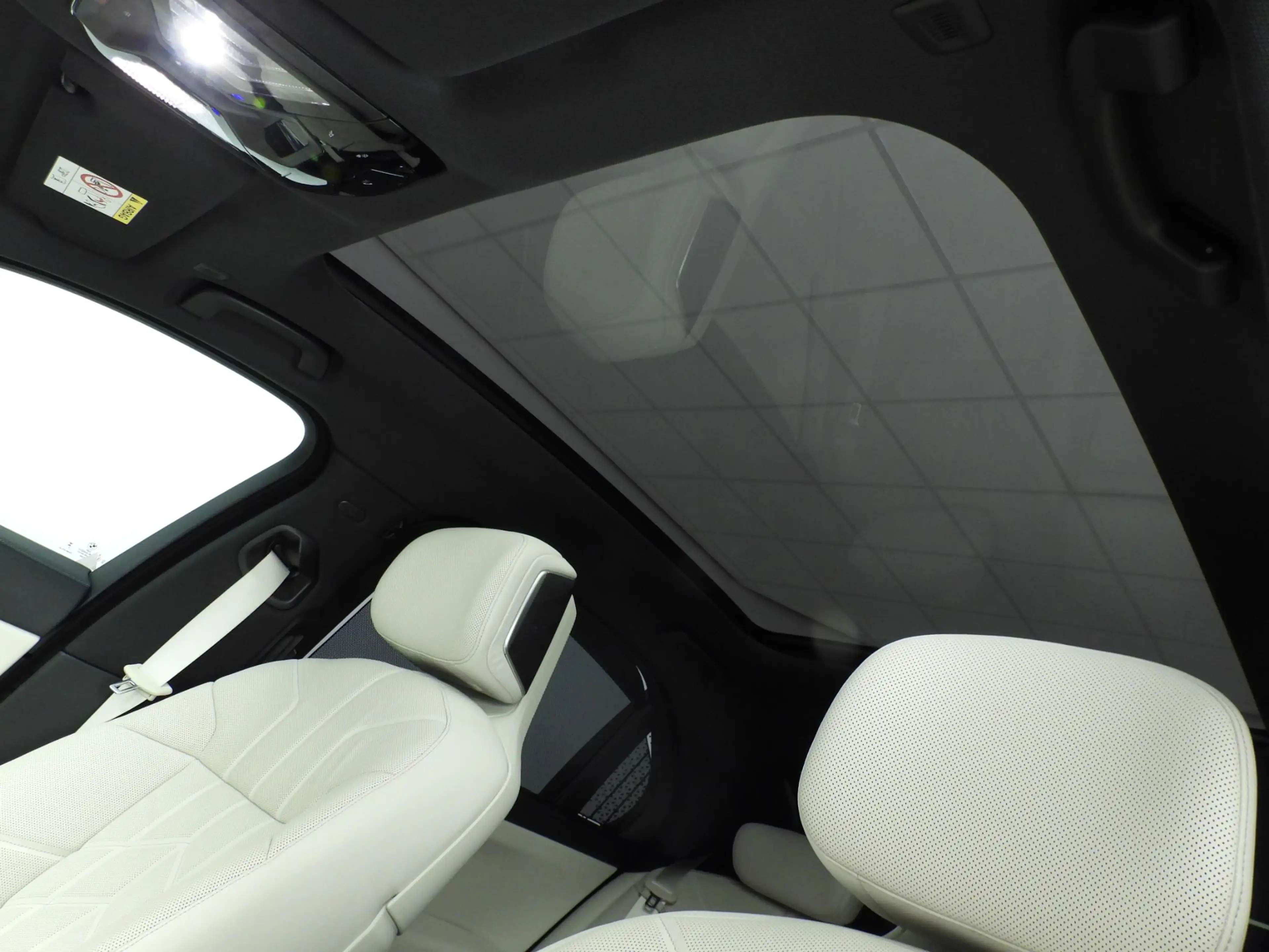 BMW 750 7-serie 750e xDrive | LED | Leder | HUD | Active c — photo 13