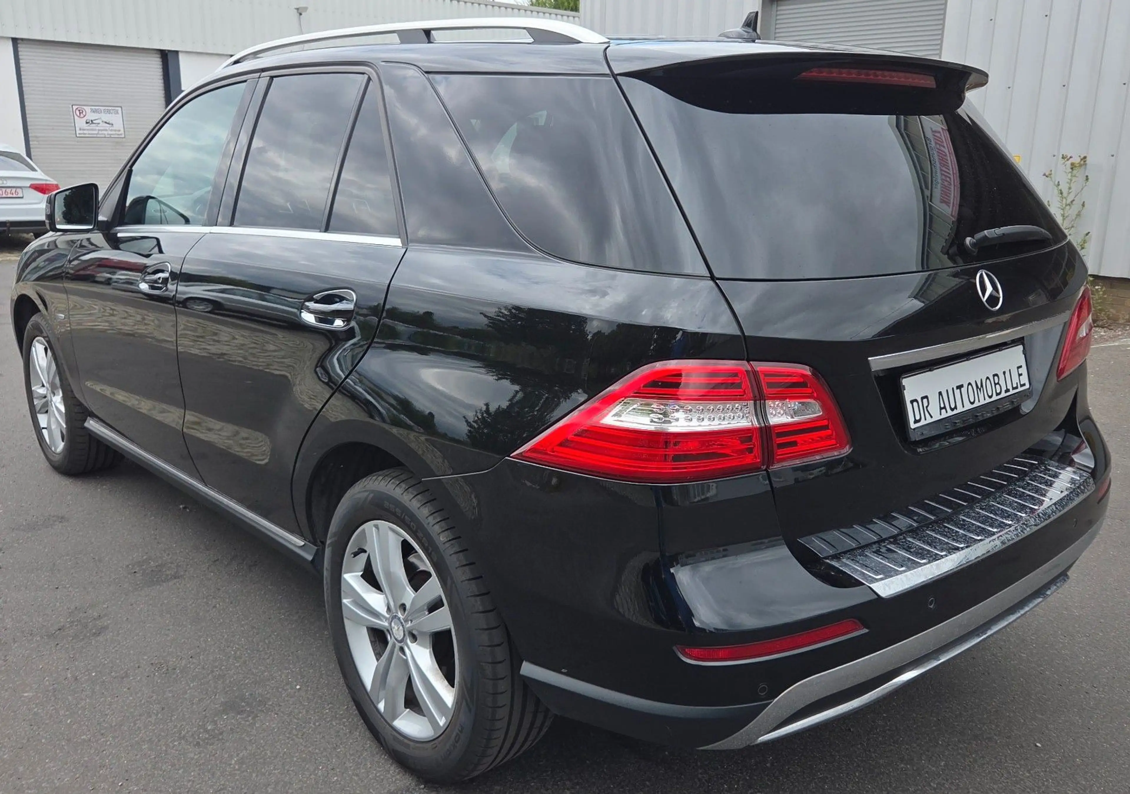 Mercedes-Benz ML 350 CDI BlueTec 4Matic On/Offroad ACC LED — photo 5