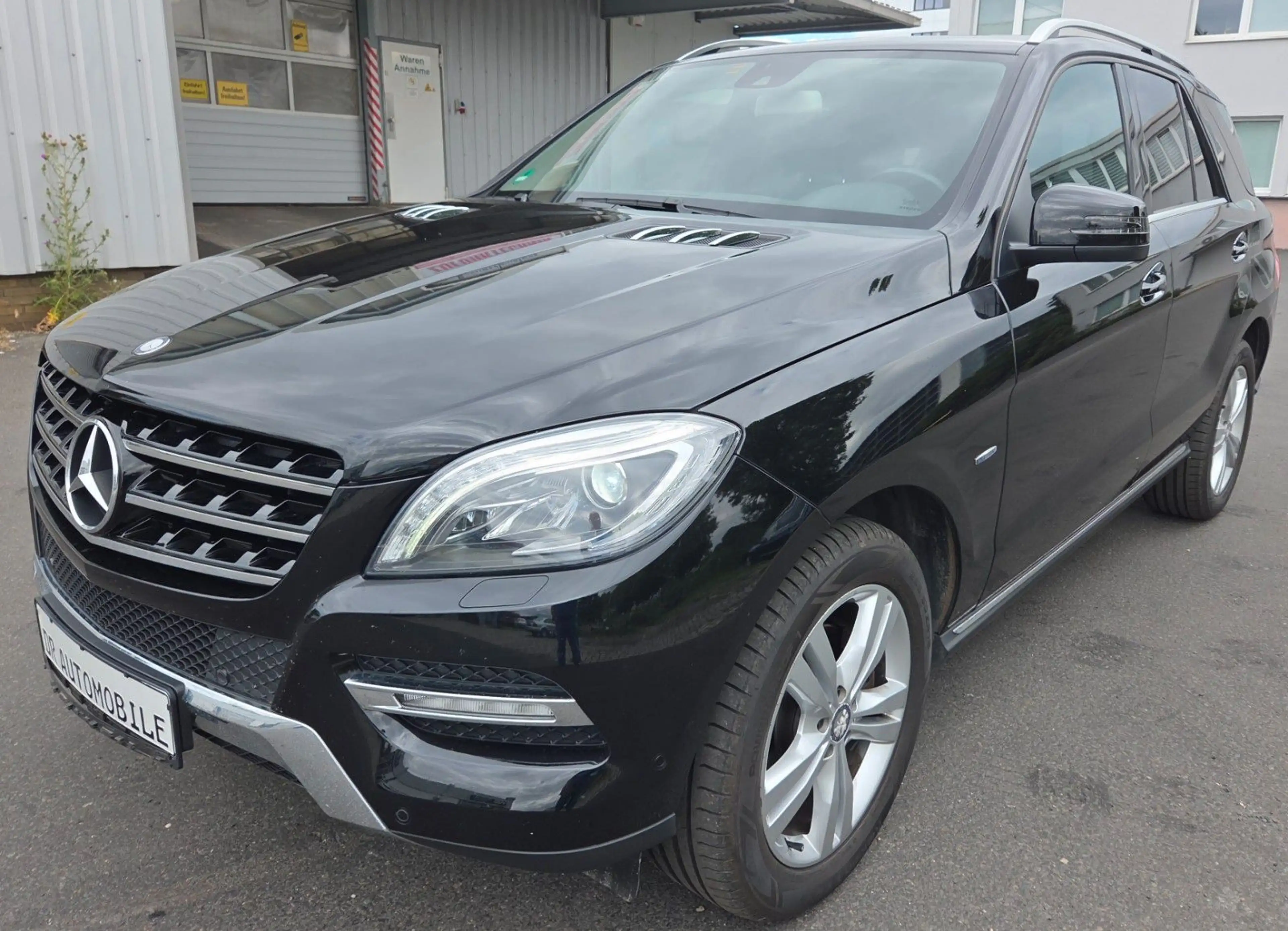 Mercedes-Benz ML 350 CDI BlueTec 4Matic On/Offroad ACC LED