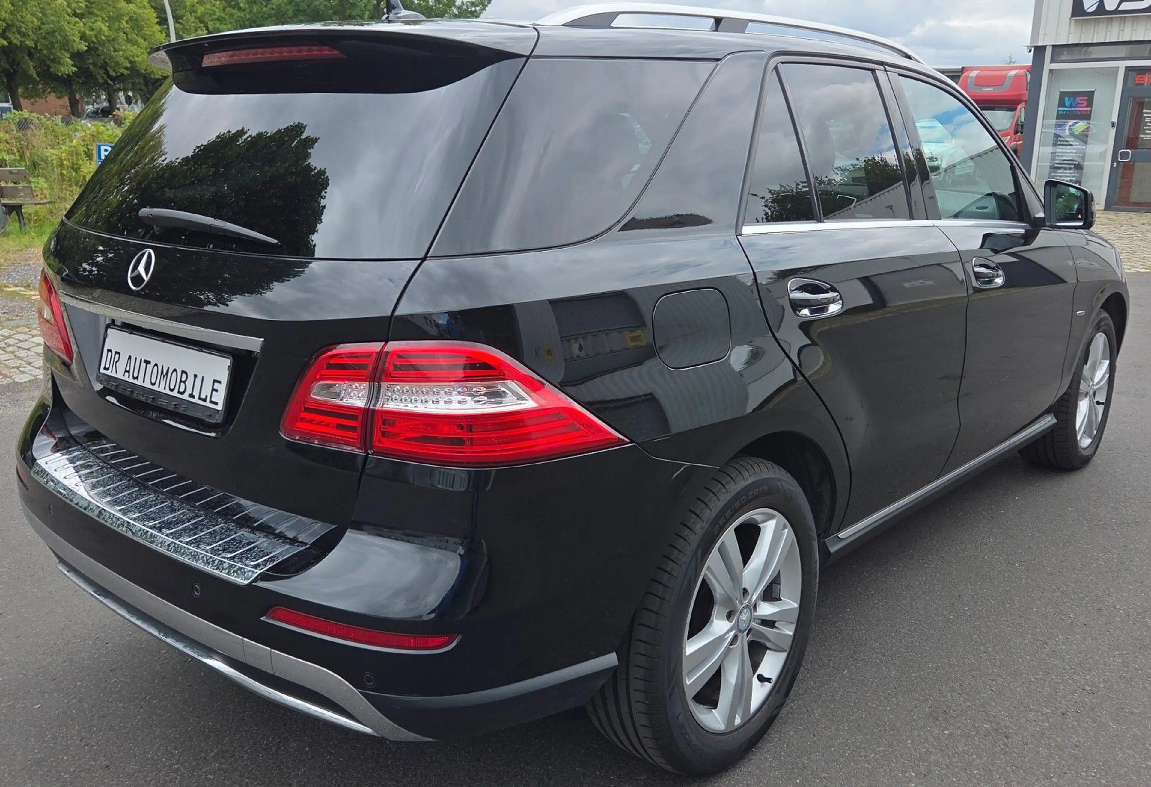 Mercedes-Benz ML 350 CDI BlueTec 4Matic On/Offroad ACC LED — photo 6