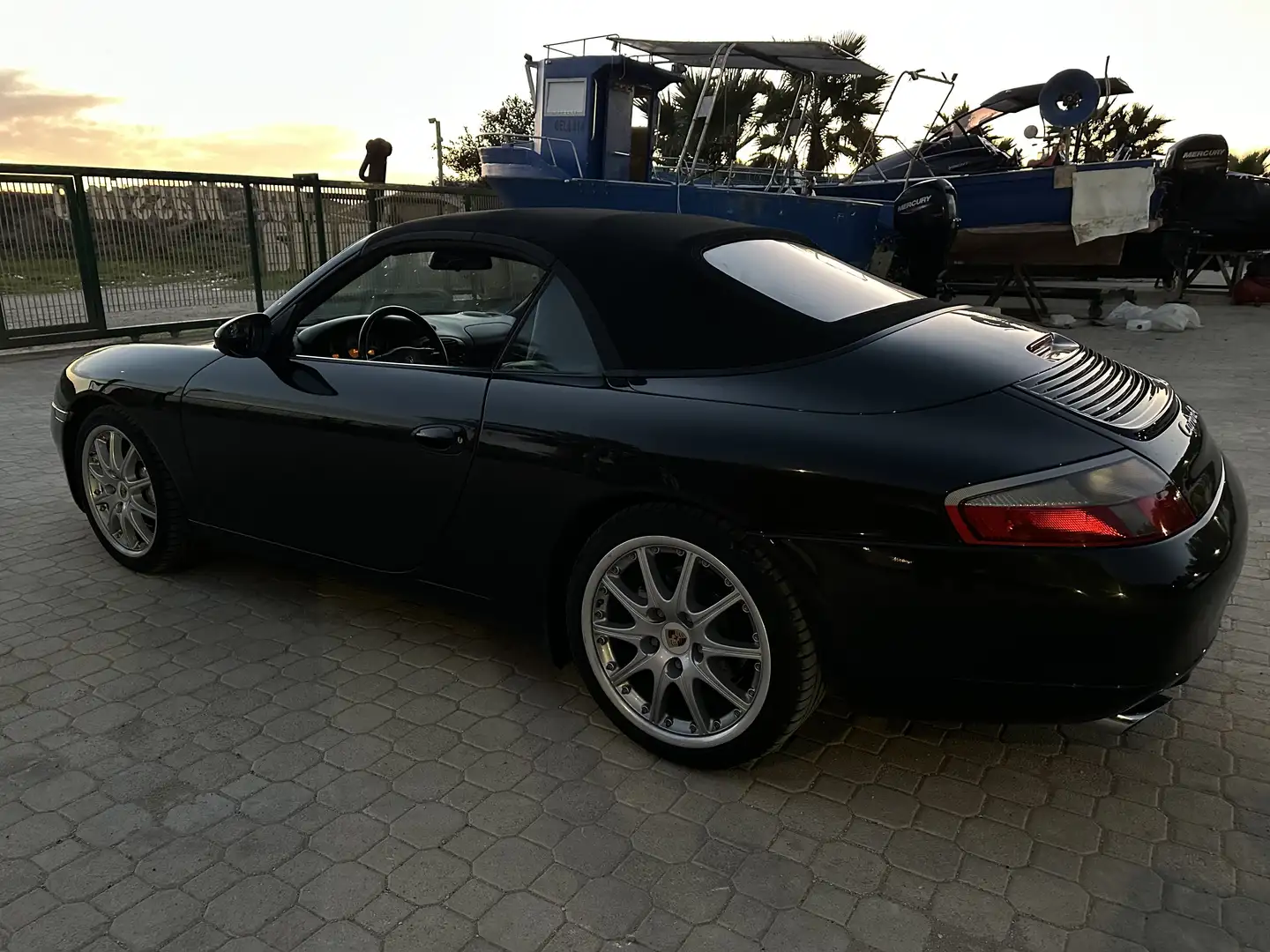 Porsche 996 996 Carrera 4 Cabrio - 2