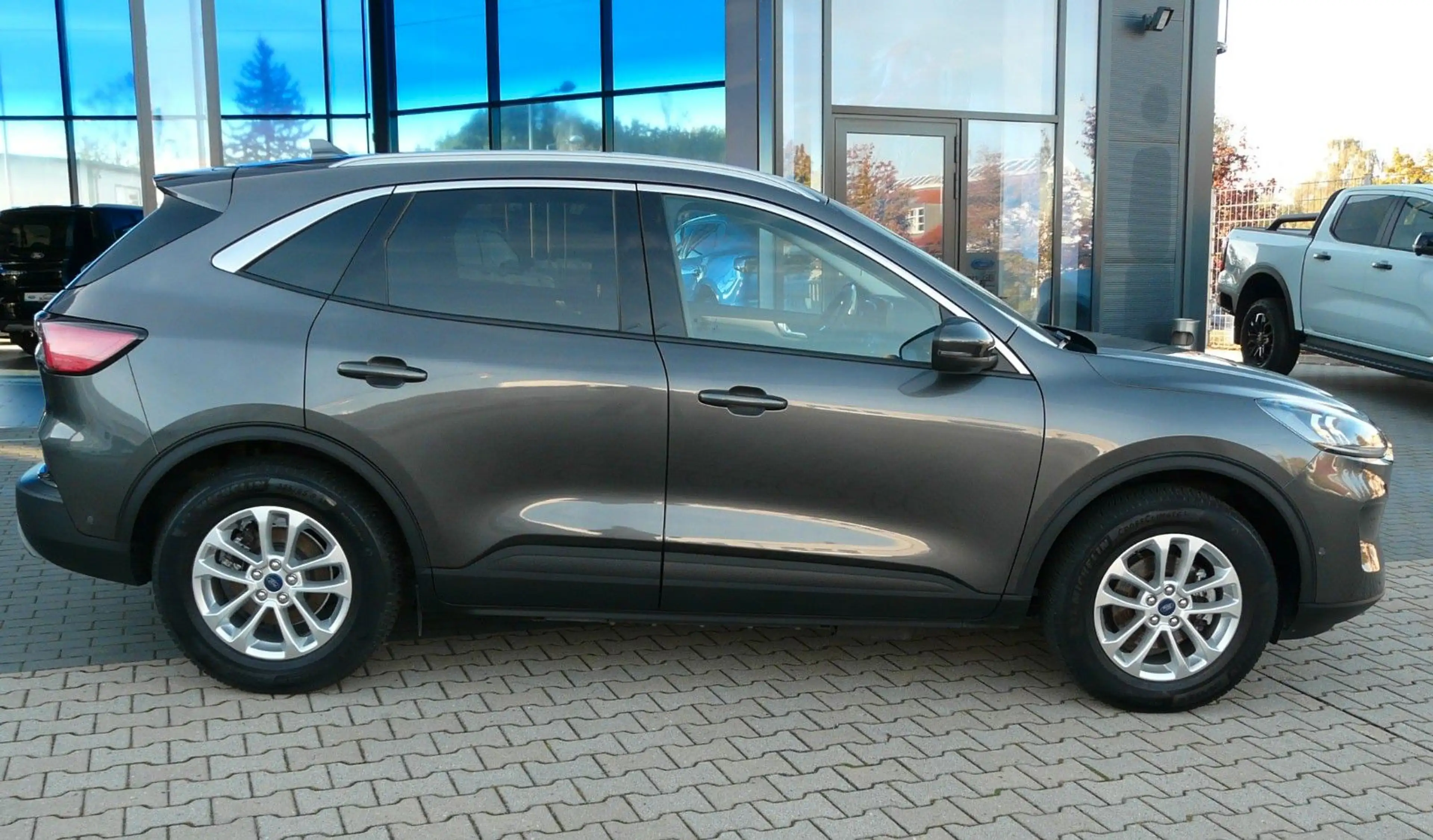Ford Kuga PHEV Titanium X *iAAC*2xKamera*B&O* — photo 6