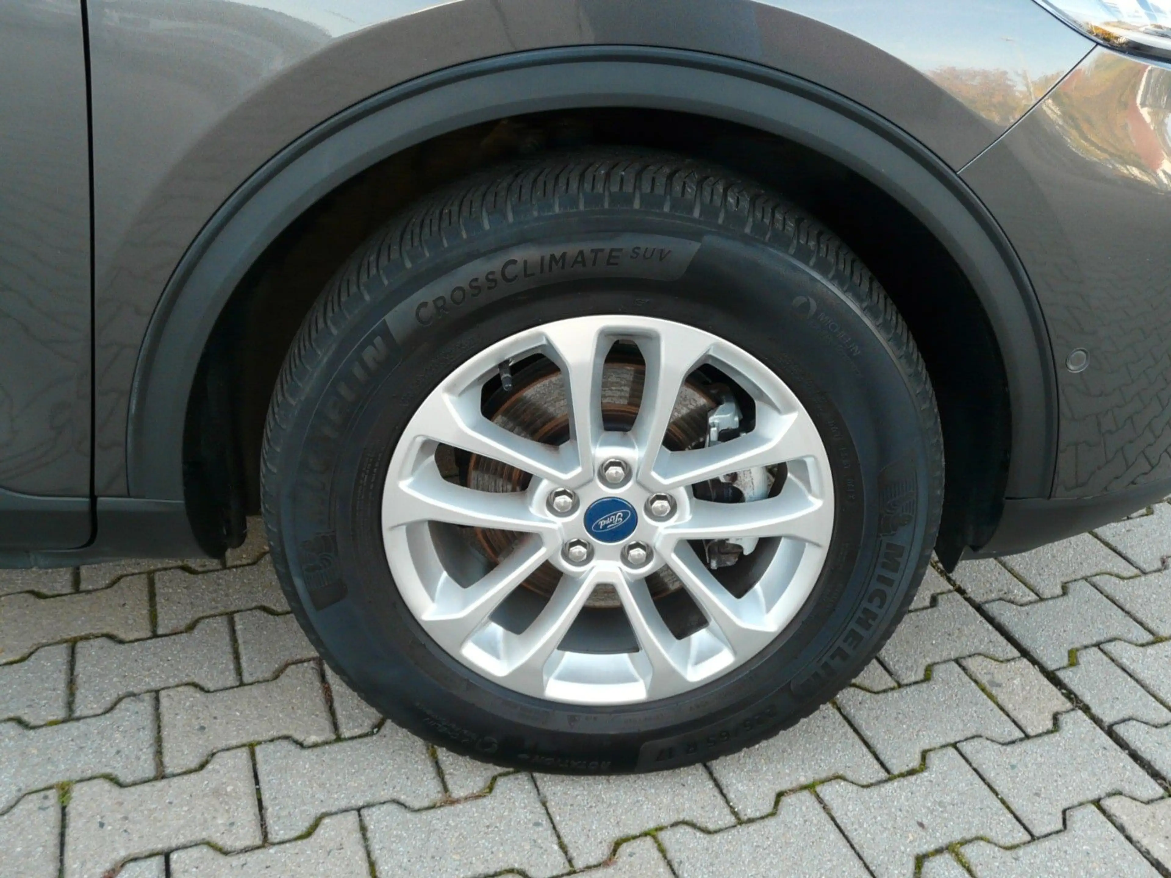 Ford Kuga PHEV Titanium X *iAAC*2xKamera*B&O* — photo 10