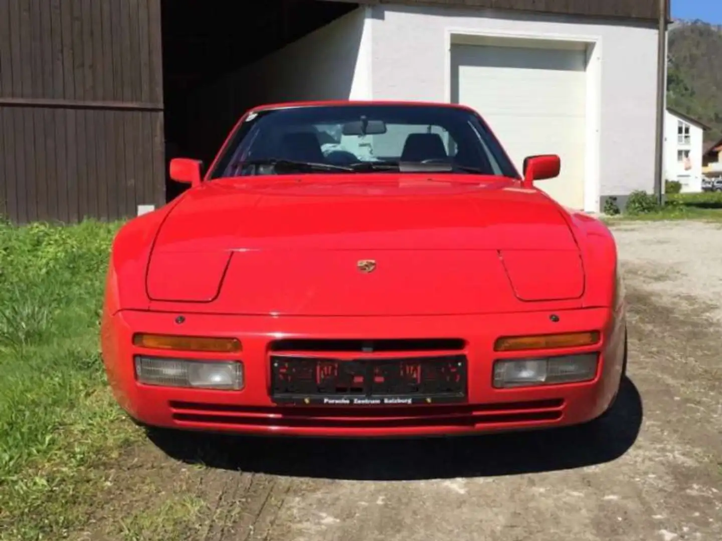 Porsche 944 Turbo Rot - 1