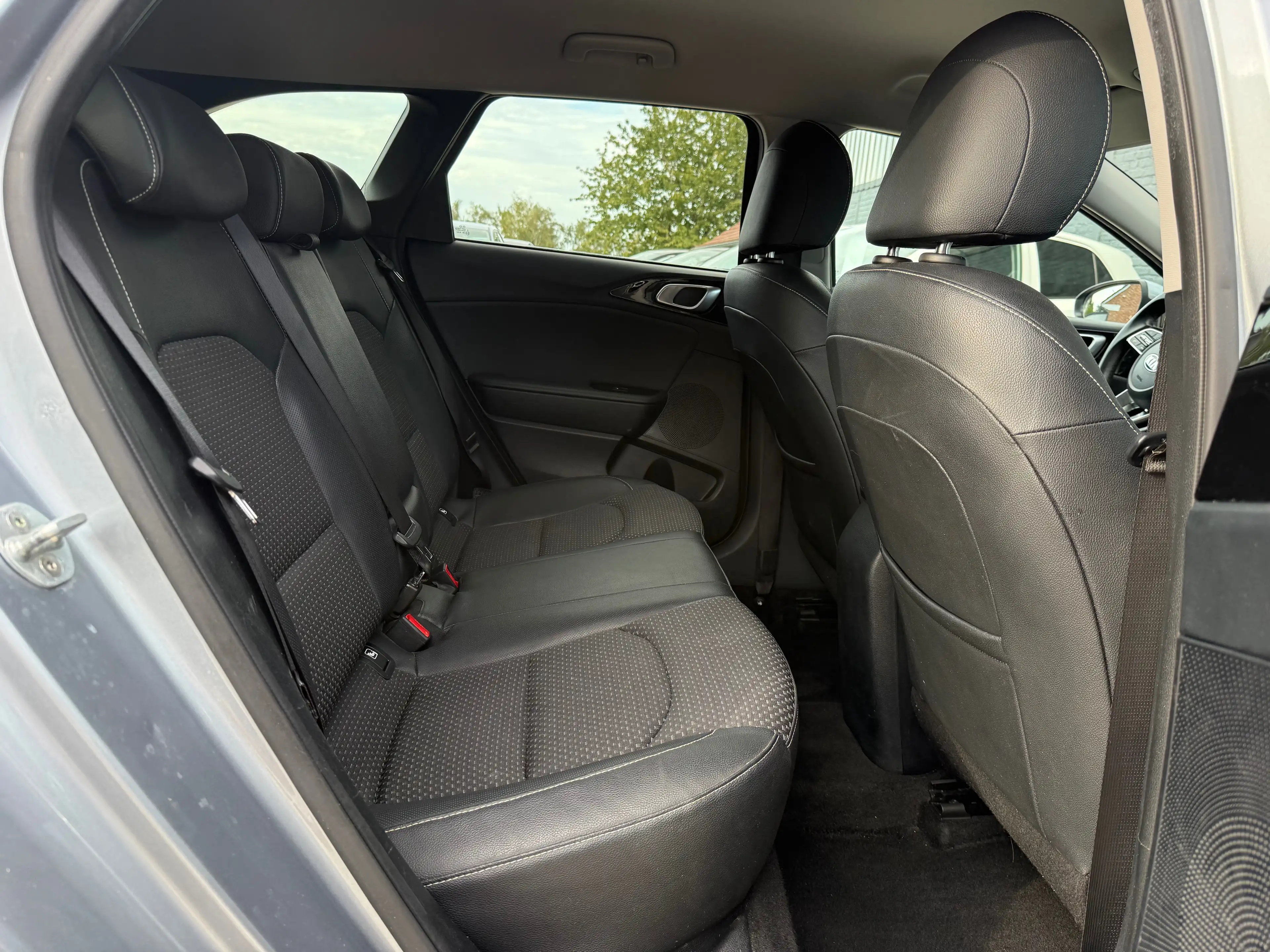Kia Ceed SW / cee'd SW Ceed SW 1.0 T-GDi More /CarPlay/Navi/Led/Cam./J.a/Garantie/ — photo 8