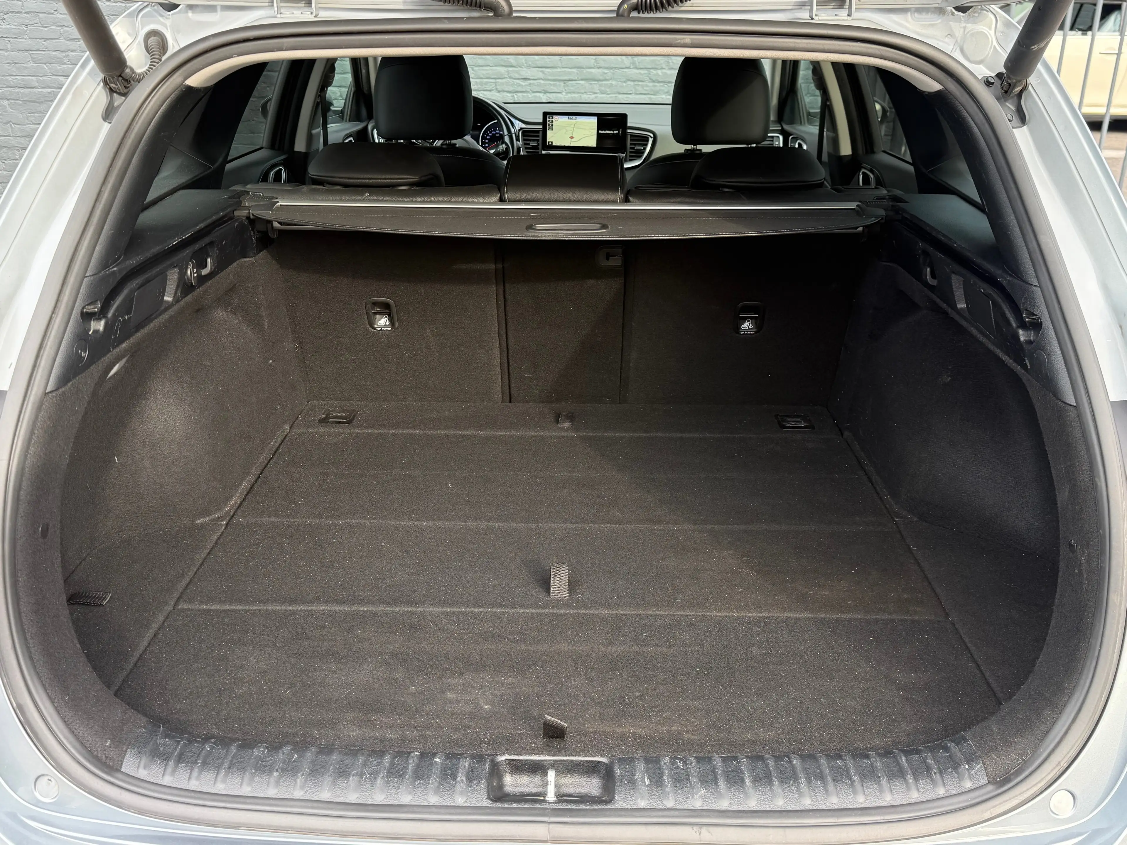 Kia Ceed SW / cee'd SW Ceed SW 1.0 T-GDi More /CarPlay/Navi/Led/Cam./J.a/Garantie/ — photo 9