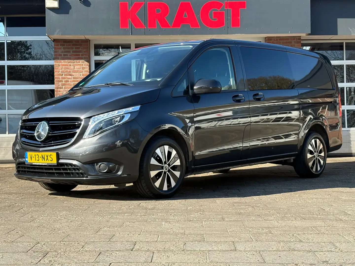 Mercedes-Benz Vito 119 CDI Lang|DUBBELCABINE|AUTOMAAT|ADAPTIEVE.CRUIS Grau - 1