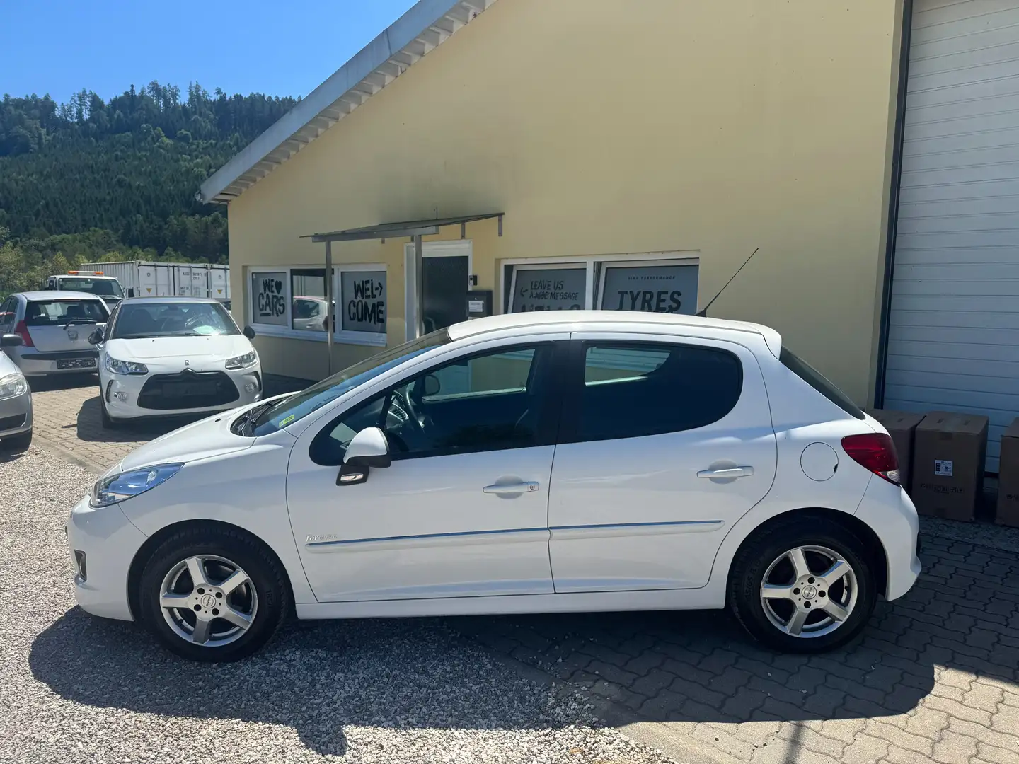 Peugeot 207 Forever 1,4, Pickerl Neu *** Wit - 2