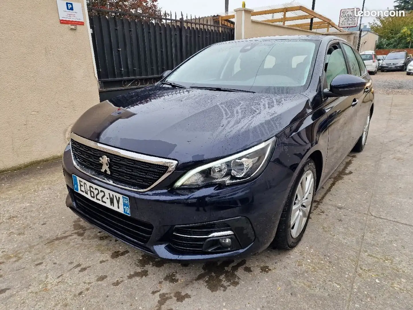 Peugeot 308 boite automatique 1.6 bluehdi 120ch business - 1