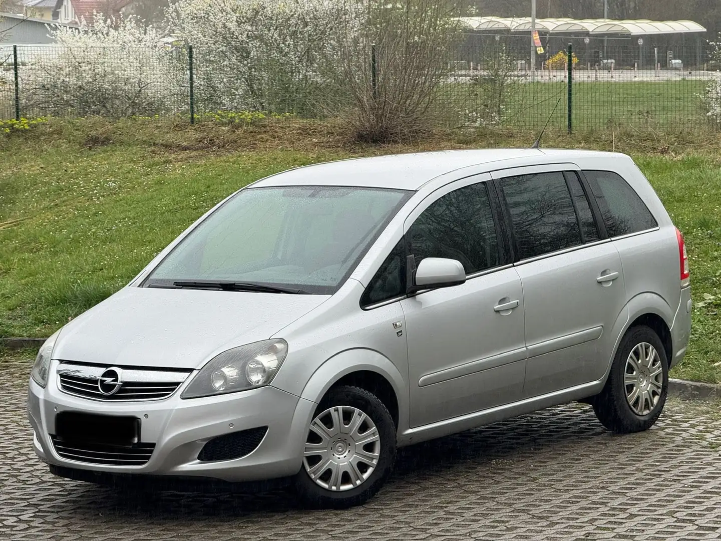 Opel Zafira 1.8 Easytronic Selection guter Zustand Tüv Neu Silber - 2