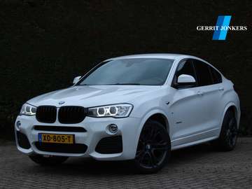 xDrive30d High Executive M Sport | Camera