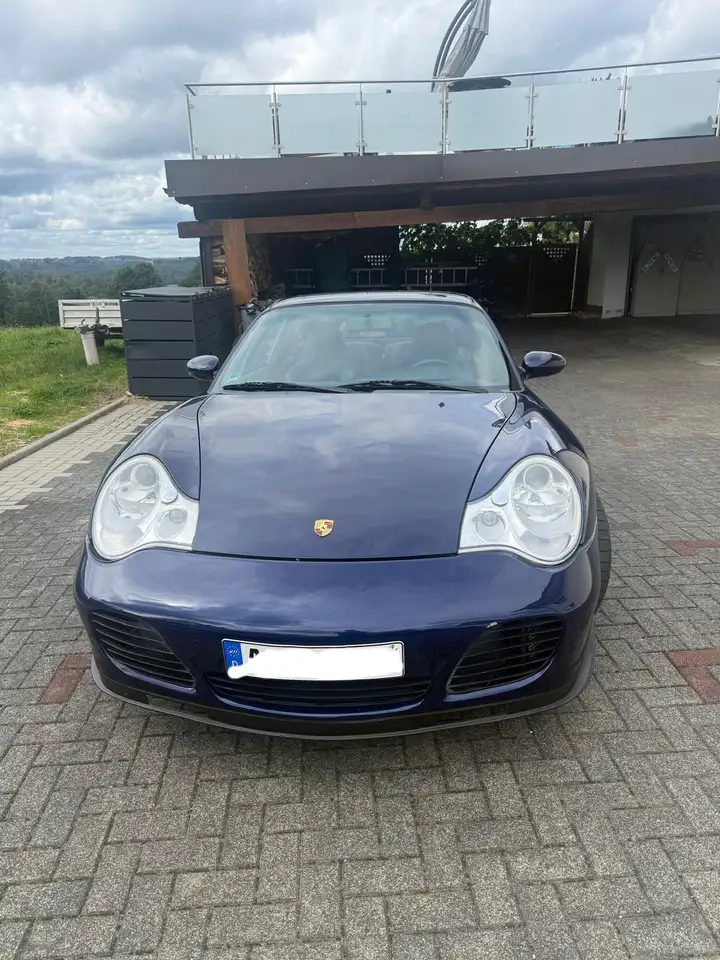 Porsche 996 911 Coupe 911 Turbo, foto 2