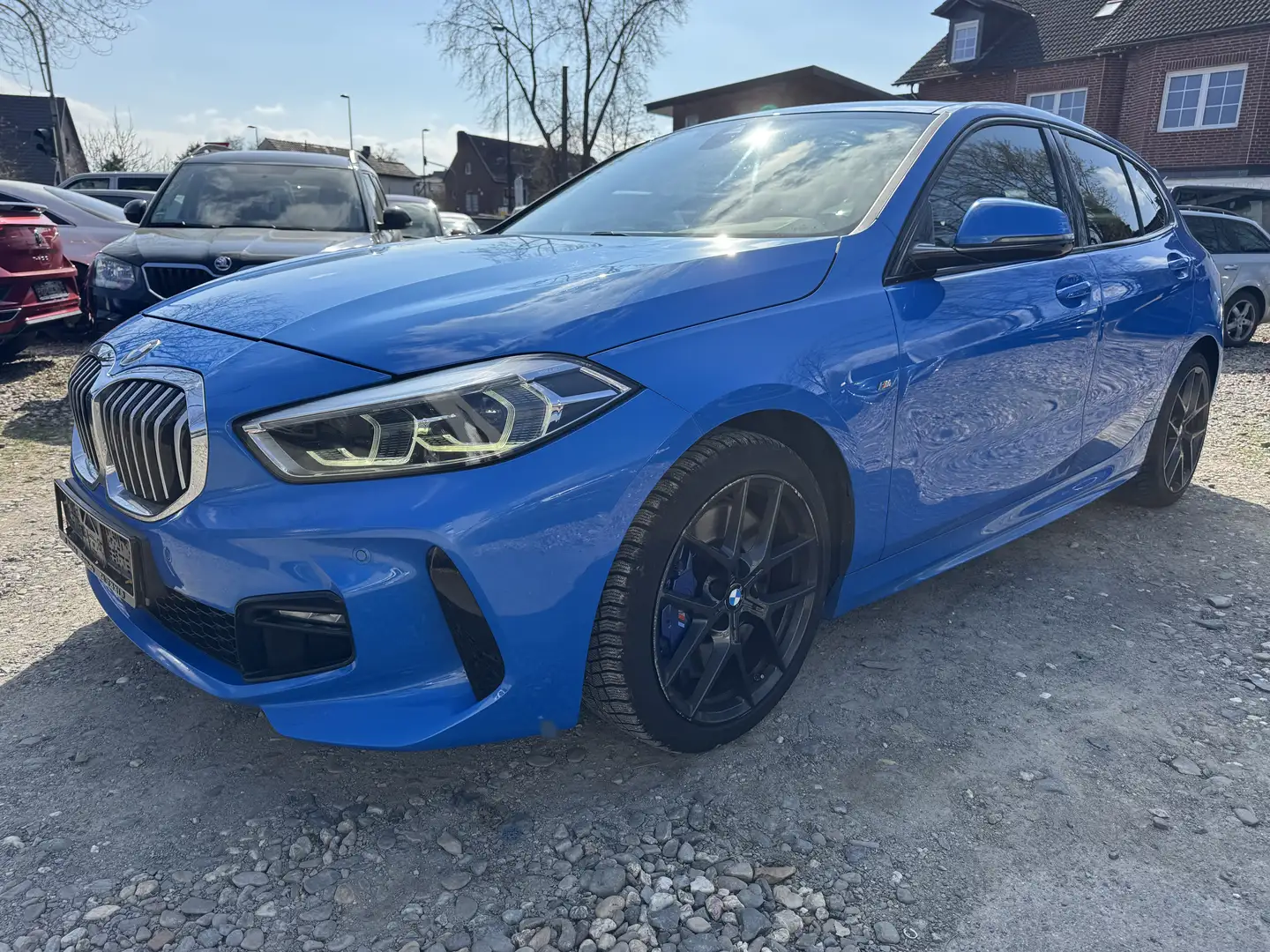 BMW 118 118 d M Sport NAVI PDC Steuerkette Neu Blau - 1