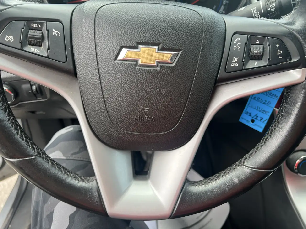 Chevrolet Cruze photo Chevrolet Cruze