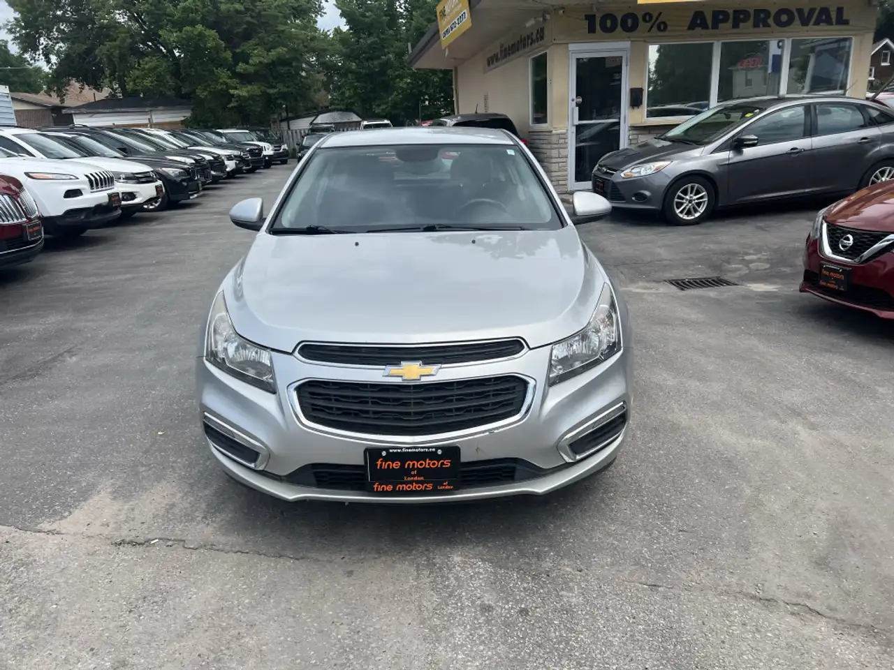 Chevrolet Cruze photo Chevrolet Cruze