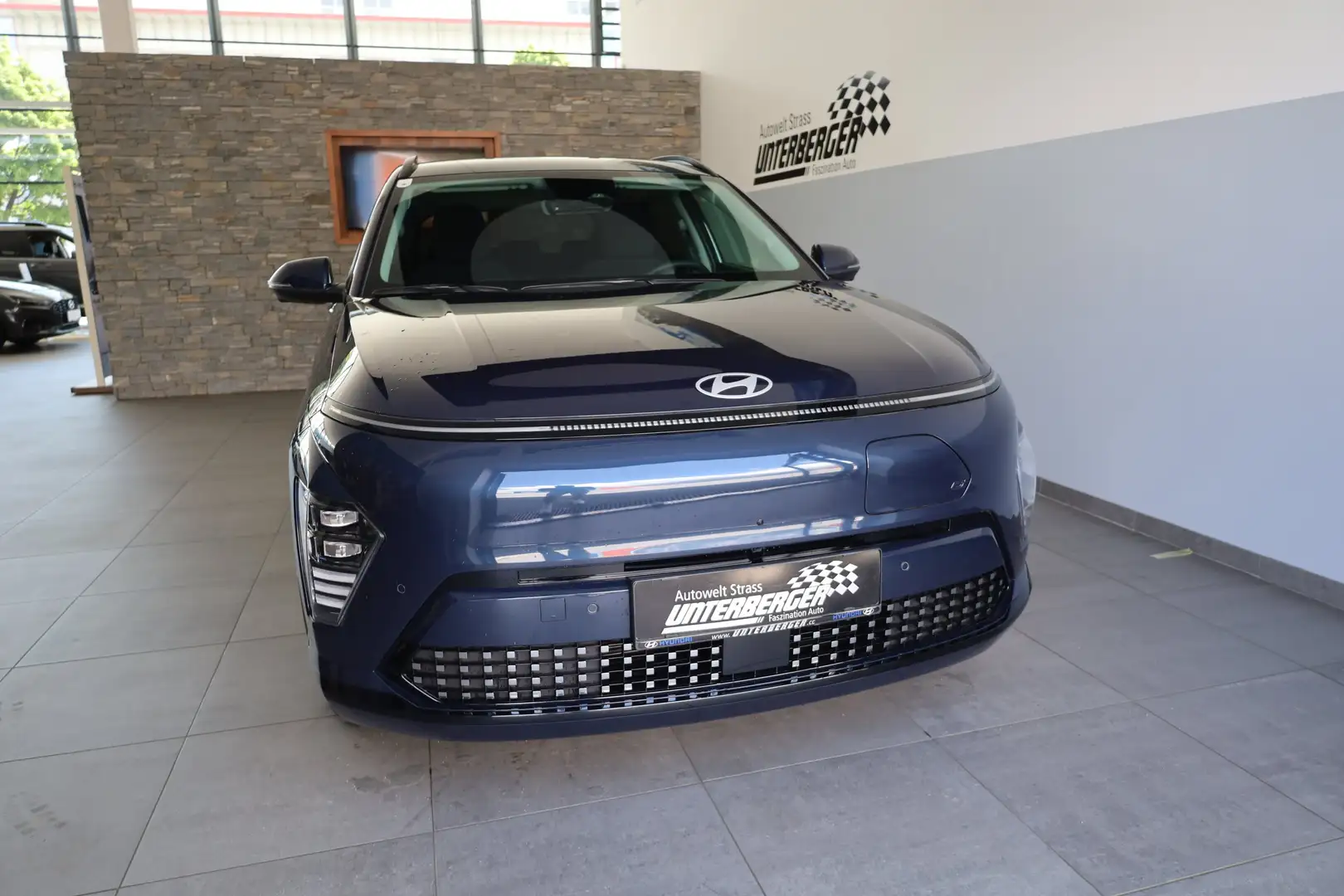 Hyundai KONA EV (SX2) Smart Line 48,6 kWh Blau - 2