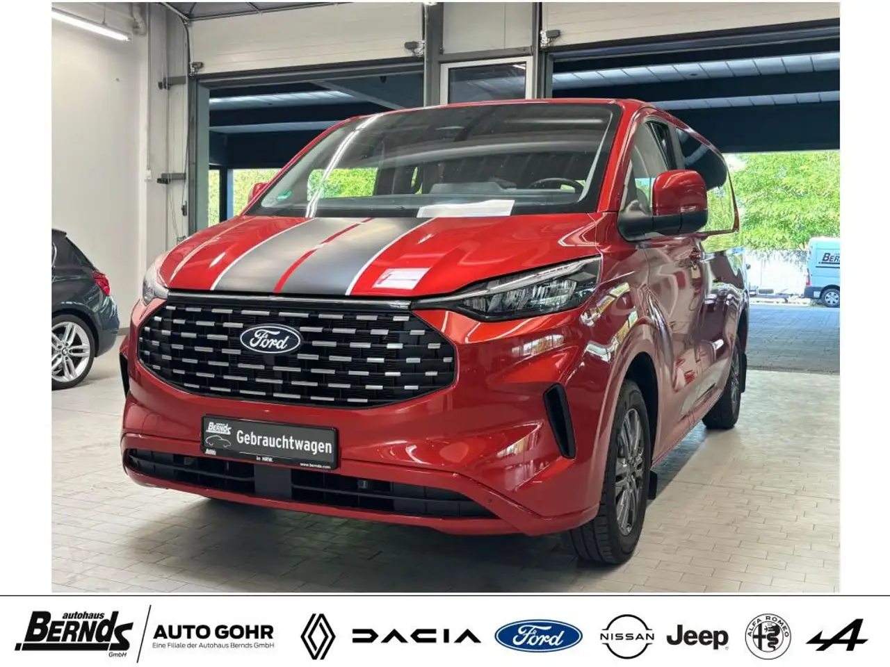 Ford Tourneo 320 L1H1 VA Titanium AHK 8-SITZER SITZHZG. PDC GJR