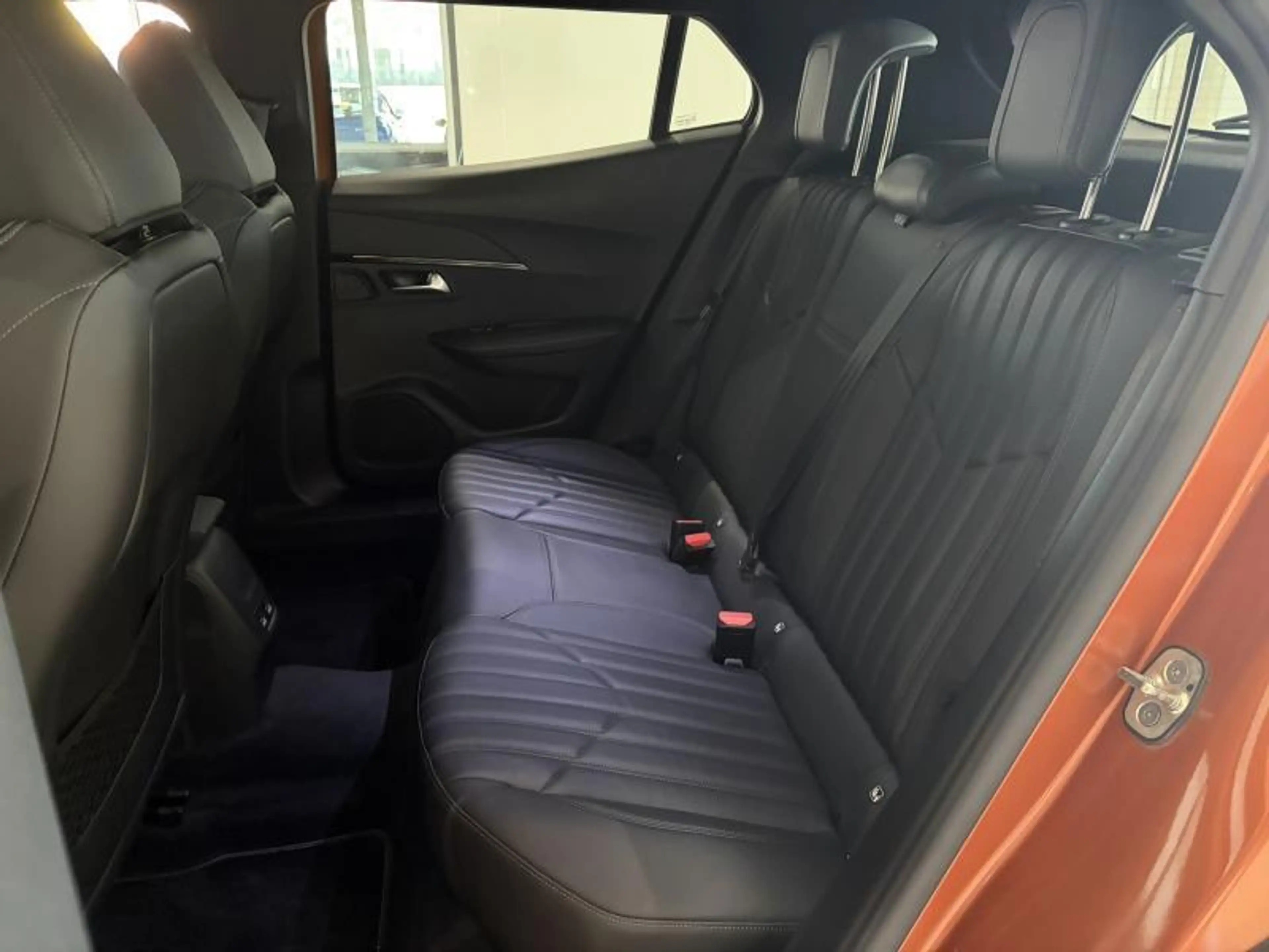 Peugeot 2008 1.2 130cv Orange Gt-Line 05/20 Clim/Capteurs/Cam/C — photo 10