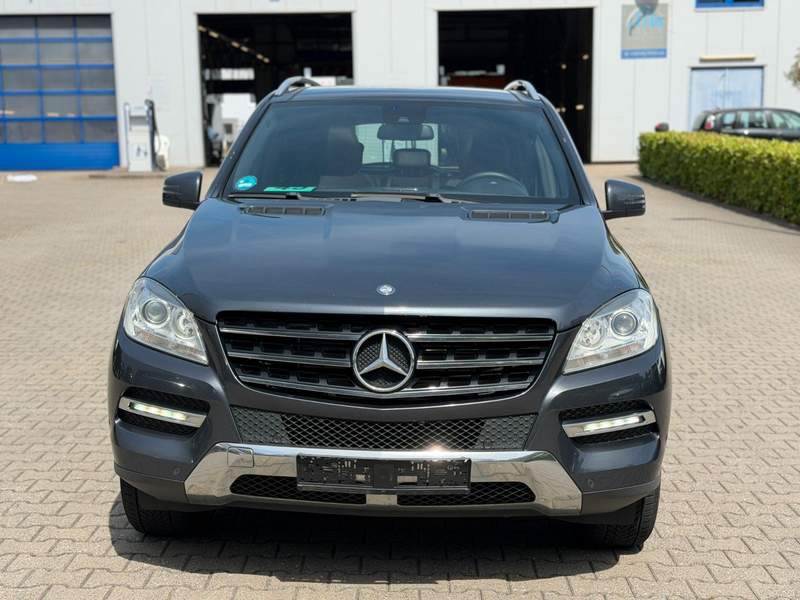 Mercedes-Benz ML 250 CDI BlueTec 4Matic *Leder *Panorama *Navi — photo 2