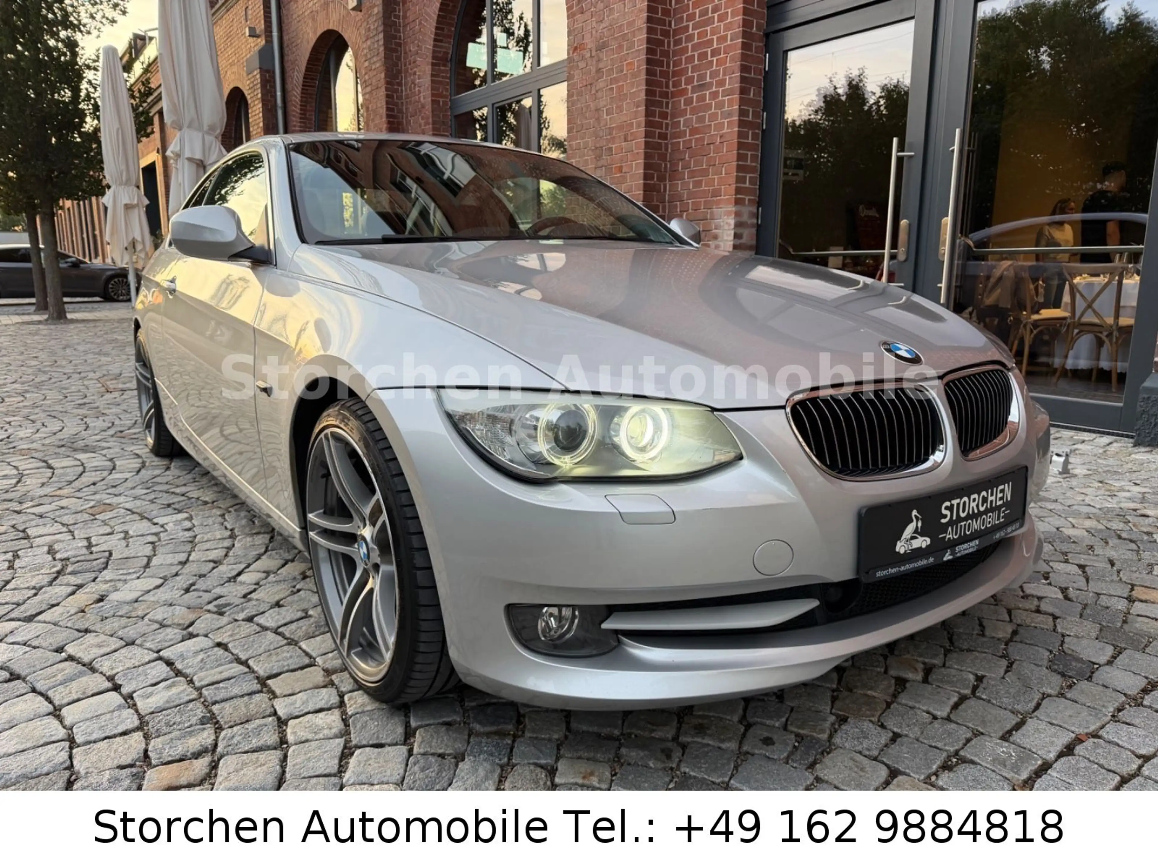 BMW 325 d E92 Coupe *Leder*2.Hand*ACC*8-Fach*Navi*AHK