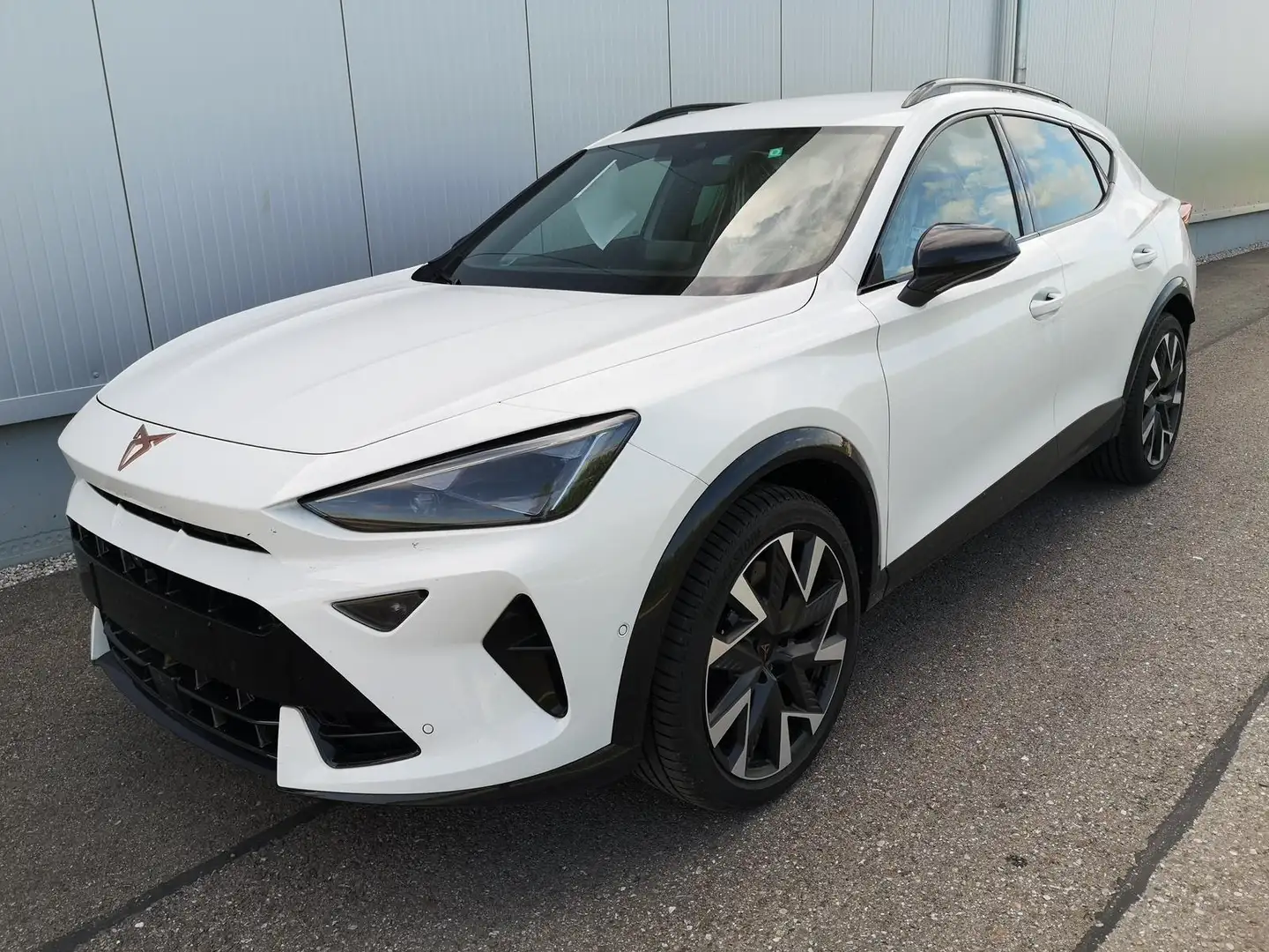 CUPRA Formentor VZ 2.0 TSI 245 kW 4Drive 2.0TSI DSG AHK GV5 Nav... Weiß - 1
