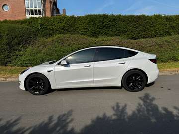 Model 3 78 kWh AWD Long Range Dual Motor (366kW) - TVA déductible