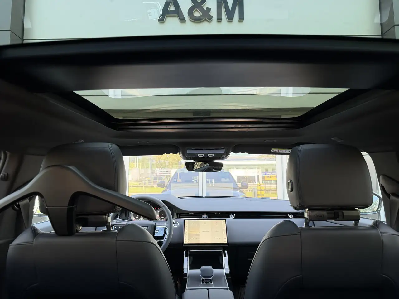 Land Rover Range Rover Evoque 2026 — фото 15