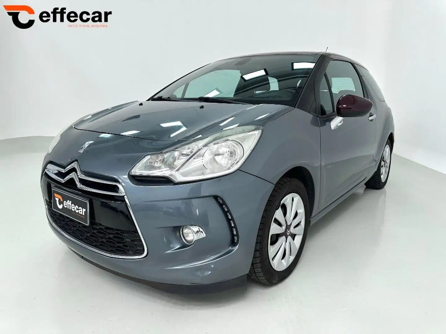 DS Automobiles DS 3 1.4 VTi 95 Chic Grigio - 1
