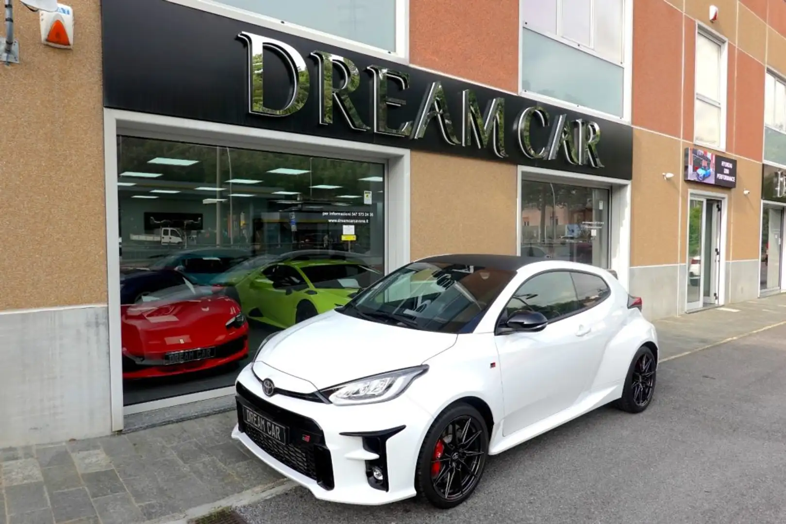 Toyota Yaris 1.6 Turbo GR CIRCUIT Bianco - 1