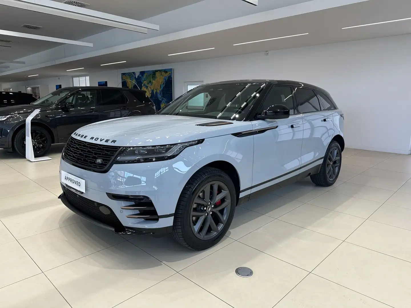 Land Rover Range Rover Velar Range Rover Velar 2.0D I4 204 CV R-Dynamic SE Grigio - 1