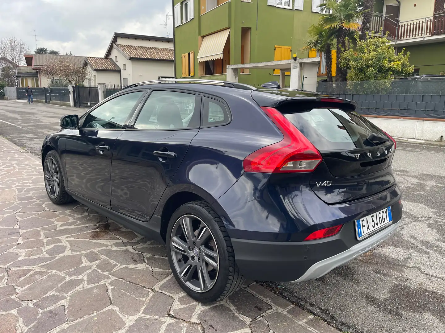 Volvo V40 Cross Country V40 Cross Country 2.0 d2 Momentum geartronic Albastru - 1