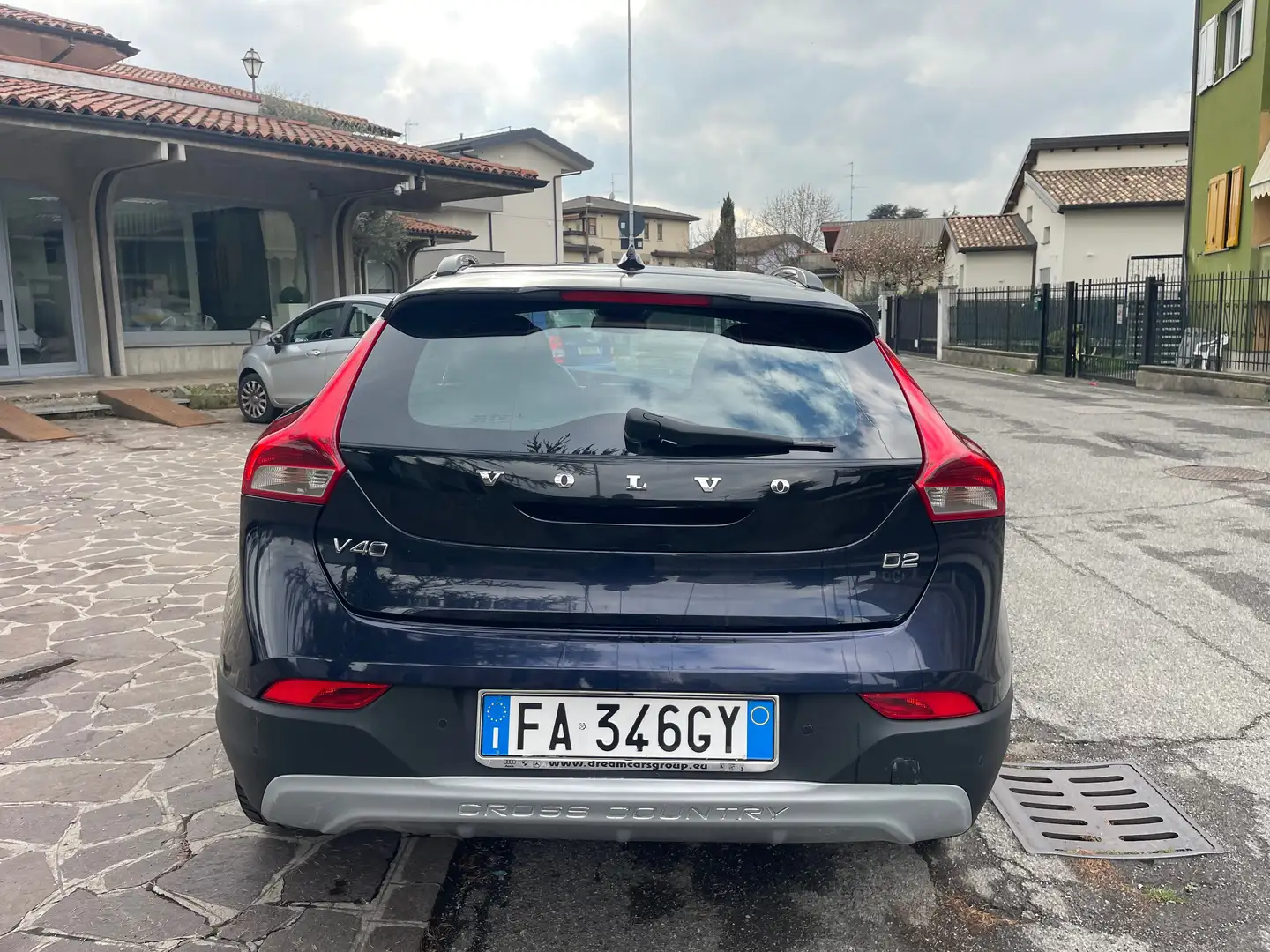 Volvo V40 Cross Country V40 Cross Country 2.0 d2 Momentum geartronic Albastru - 2