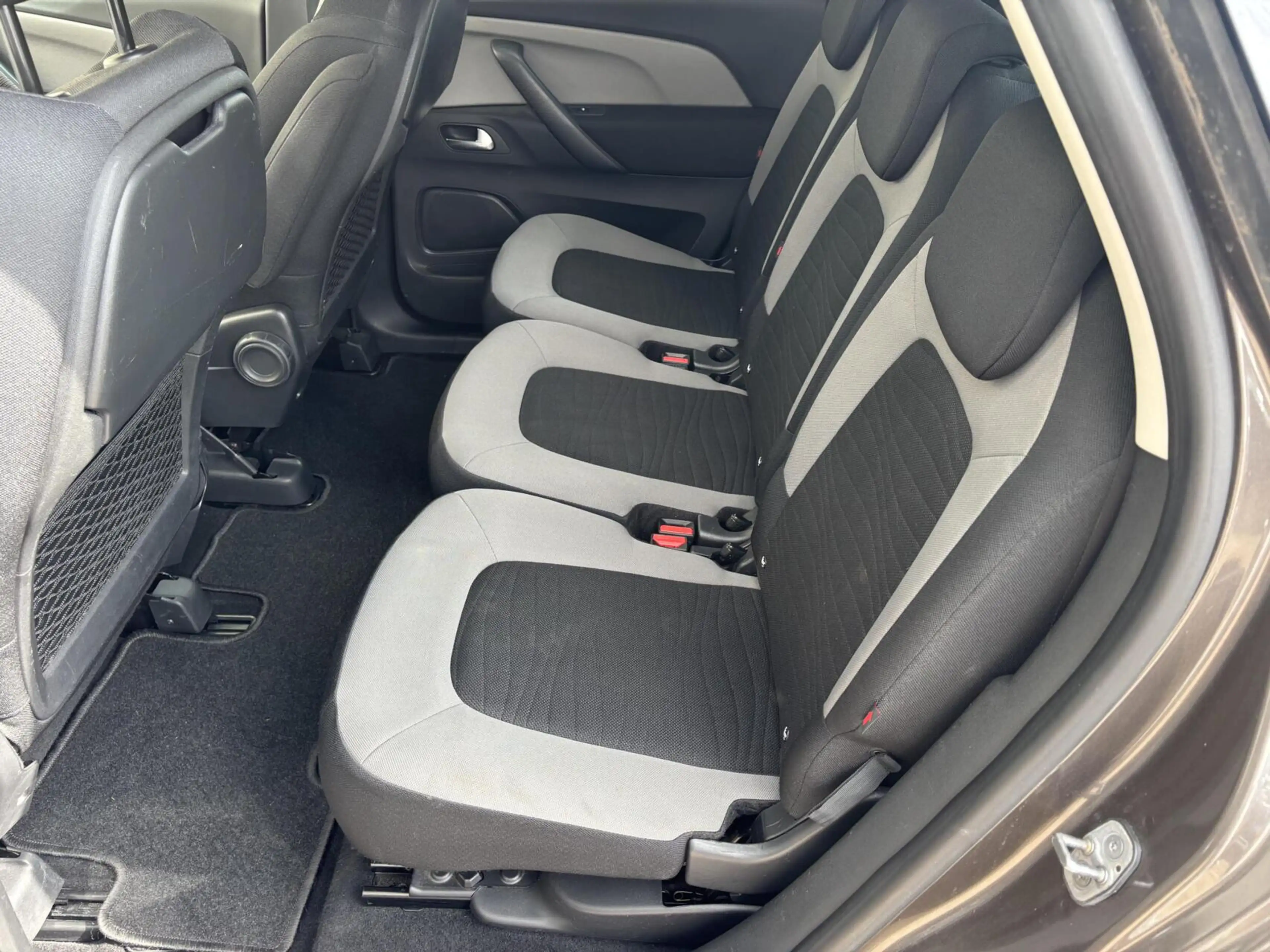 Citroen C4 Picasso 1.6 Intensive/AUT/TREKH/PARKS/NAVI/APK/NAP — photo 26