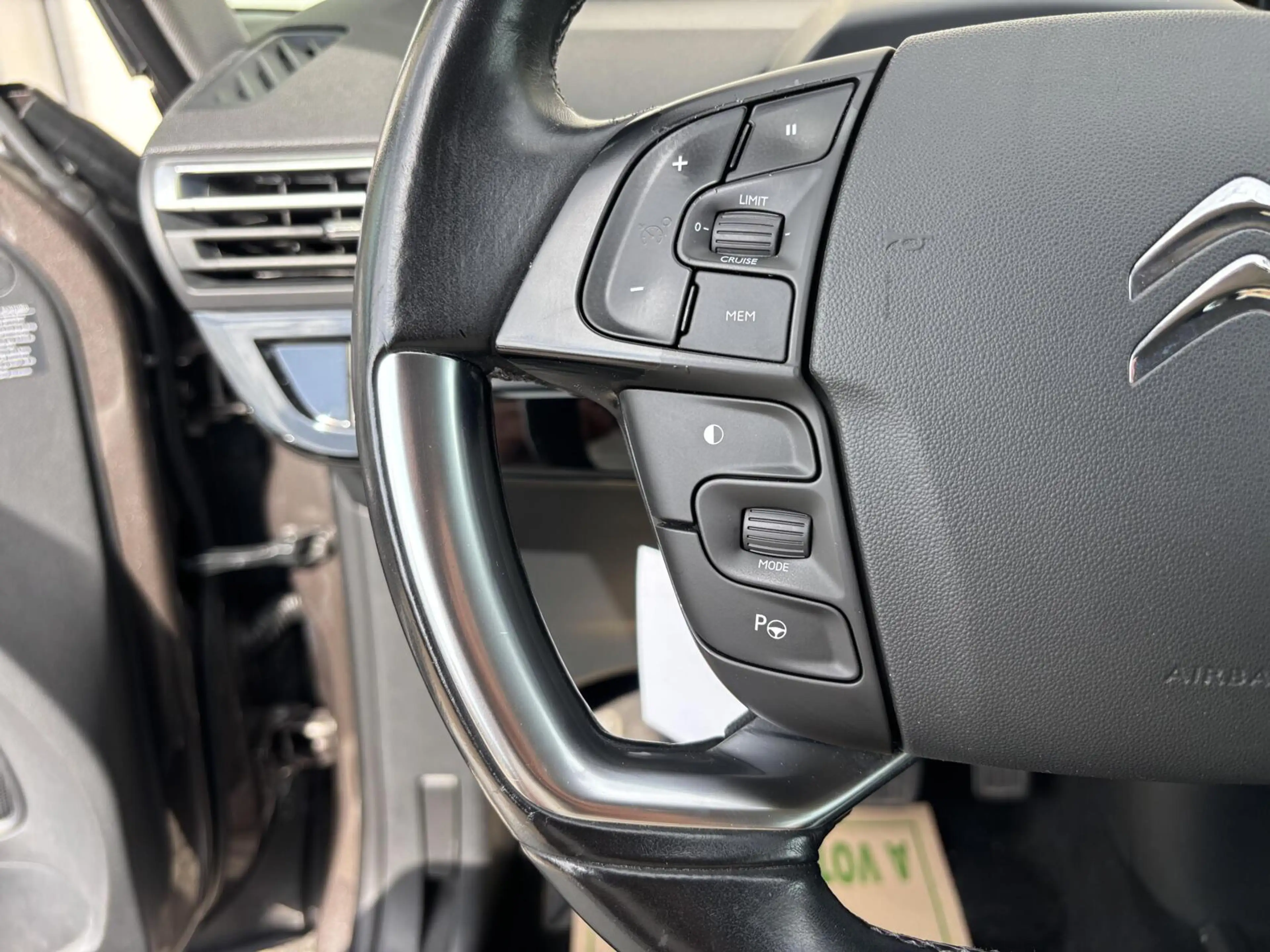 Citroen C4 Picasso 1.6 Intensive/AUT/TREKH/PARKS/NAVI/APK/NAP — photo 17