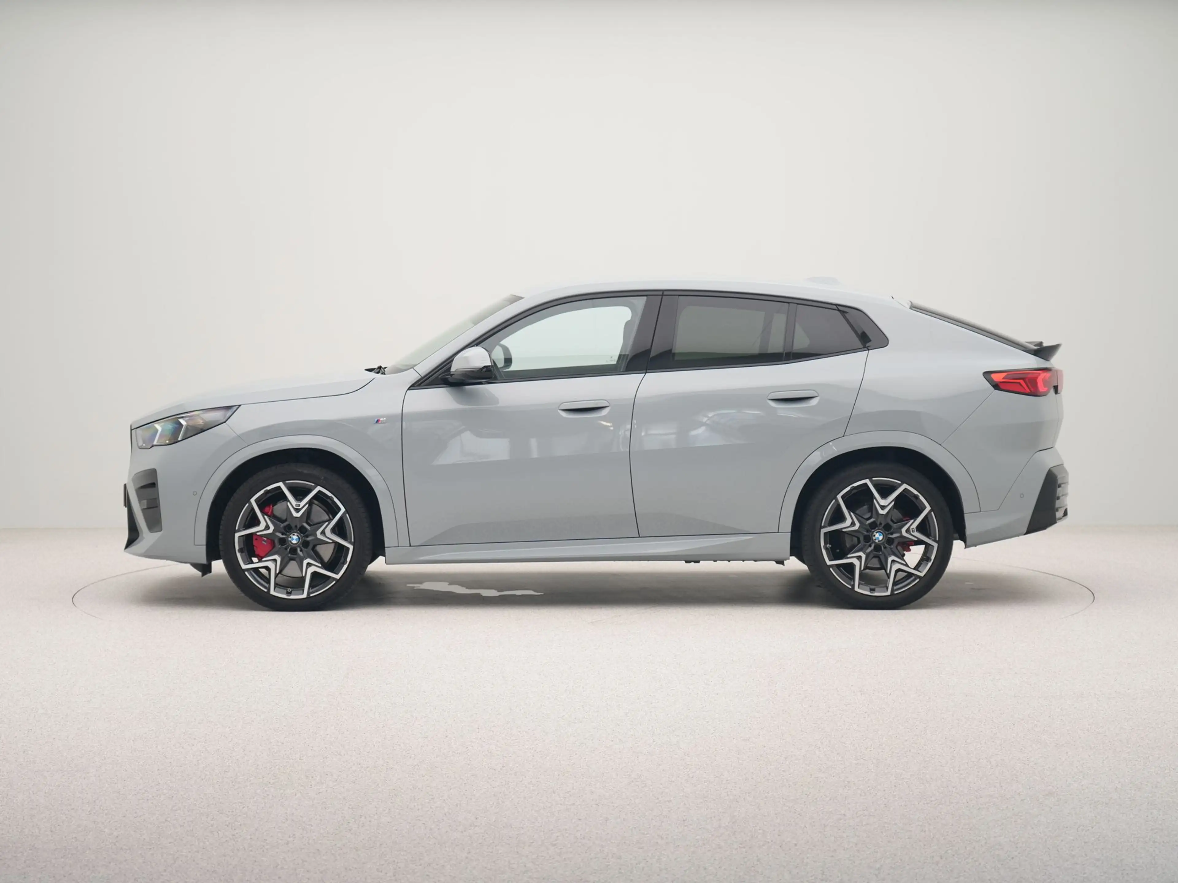 BMW X2 sDrive20i M Sport Pro — photo 8