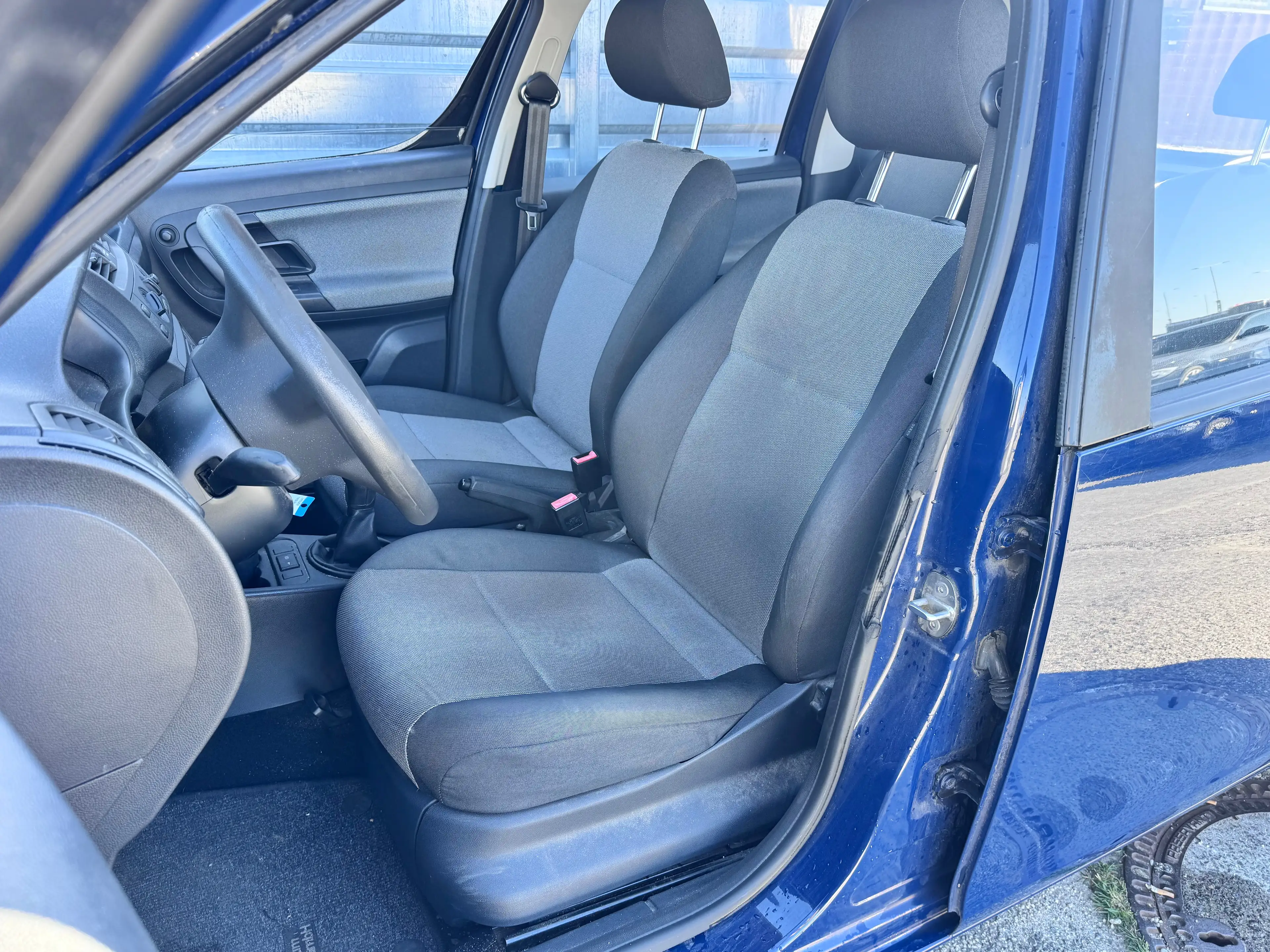 Skoda Roomster ACTIVE PLUS EDITION 1.2 (ERST 50TKM) *TÜV 05-27* KLIMA EURO 5 8FACHBEREIFT 3.HAND UVM — photo 8