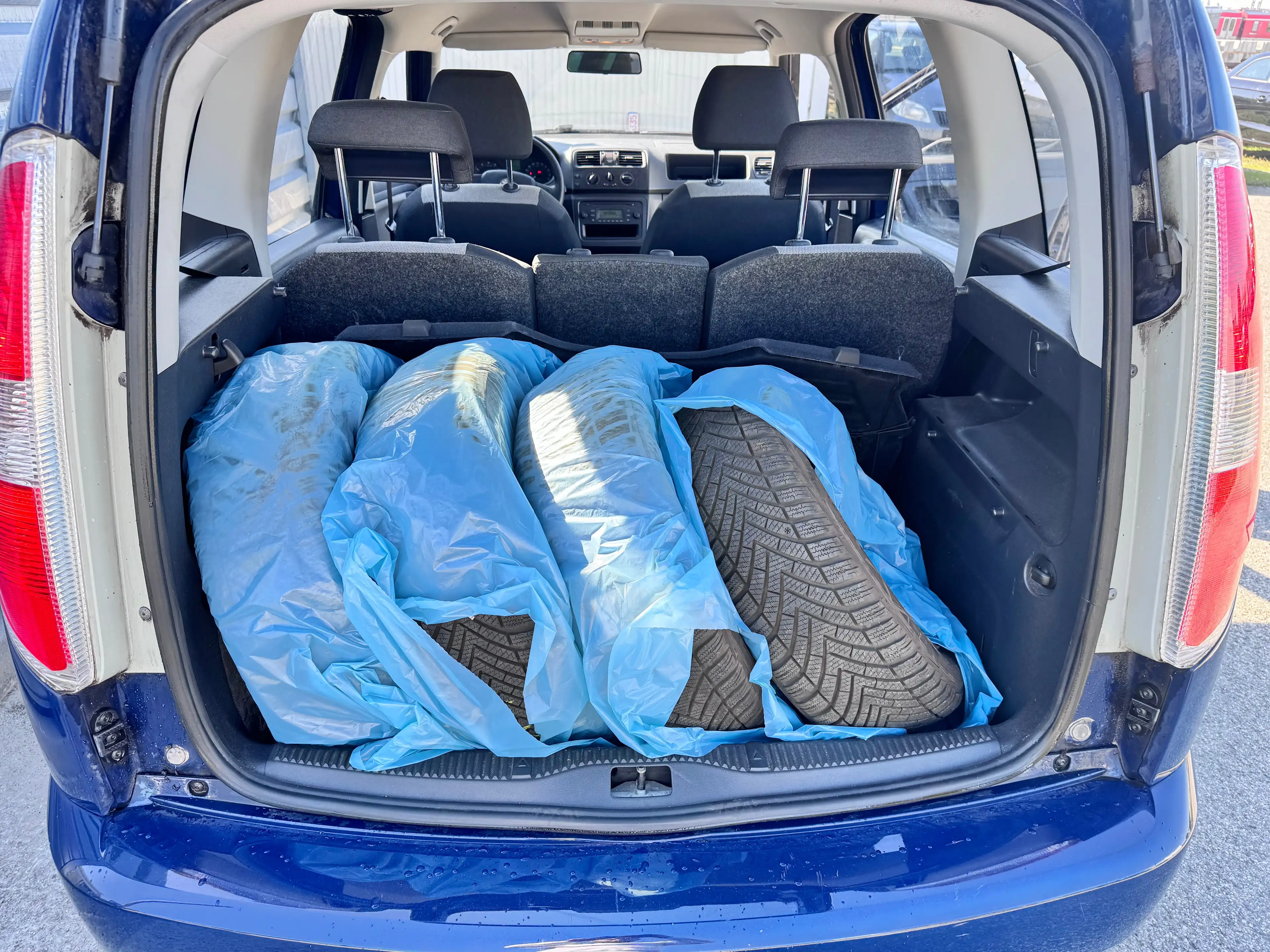 Skoda Roomster ACTIVE PLUS EDITION 1.2 (ERST 50TKM) *TÜV 05-27* KLIMA EURO 5 8FACHBEREIFT 3.HAND UVM — photo 15
