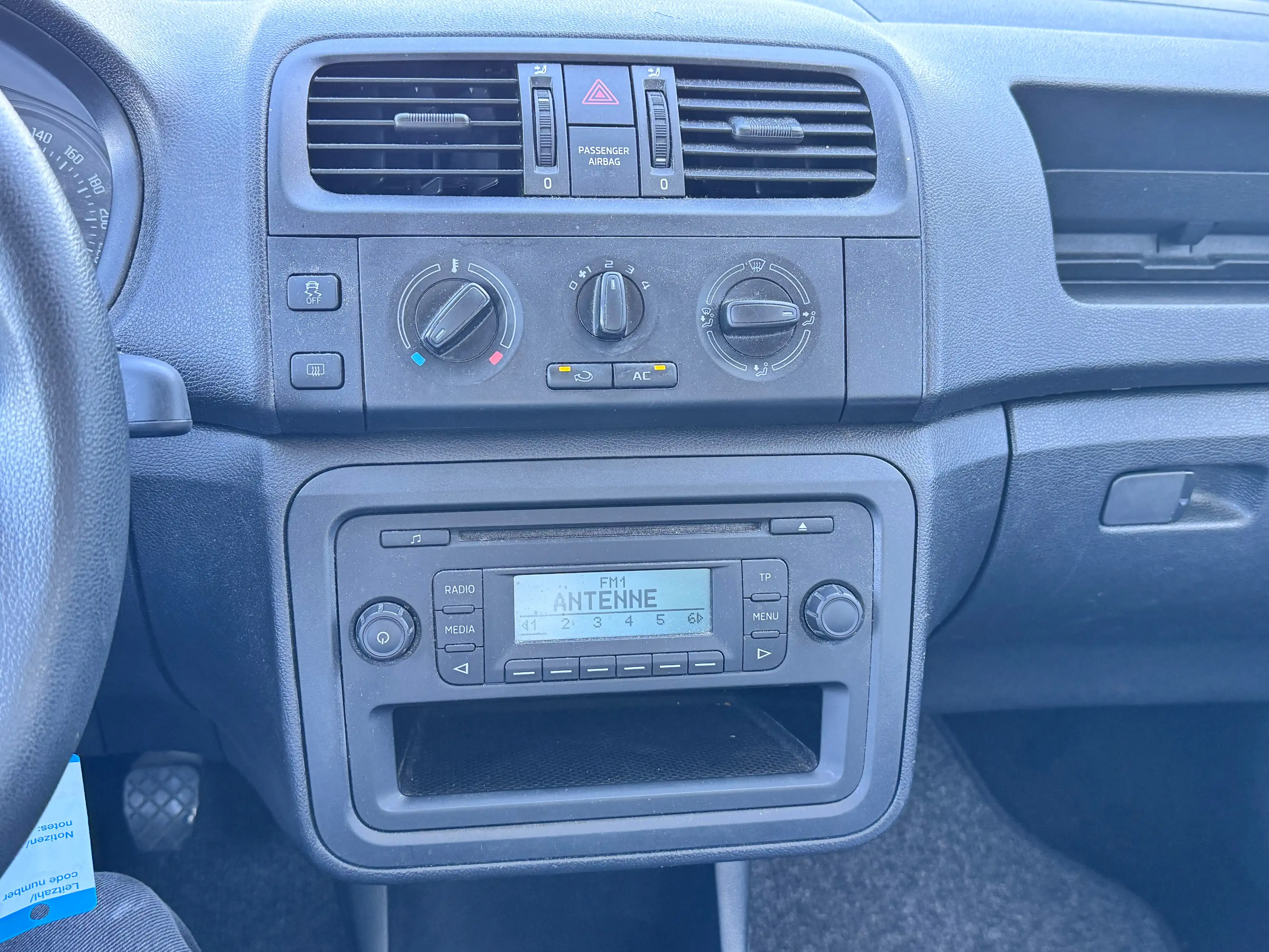 Skoda Roomster ACTIVE PLUS EDITION 1.2 (ERST 50TKM) *TÜV 05-27* KLIMA EURO 5 8FACHBEREIFT 3.HAND UVM — photo 11