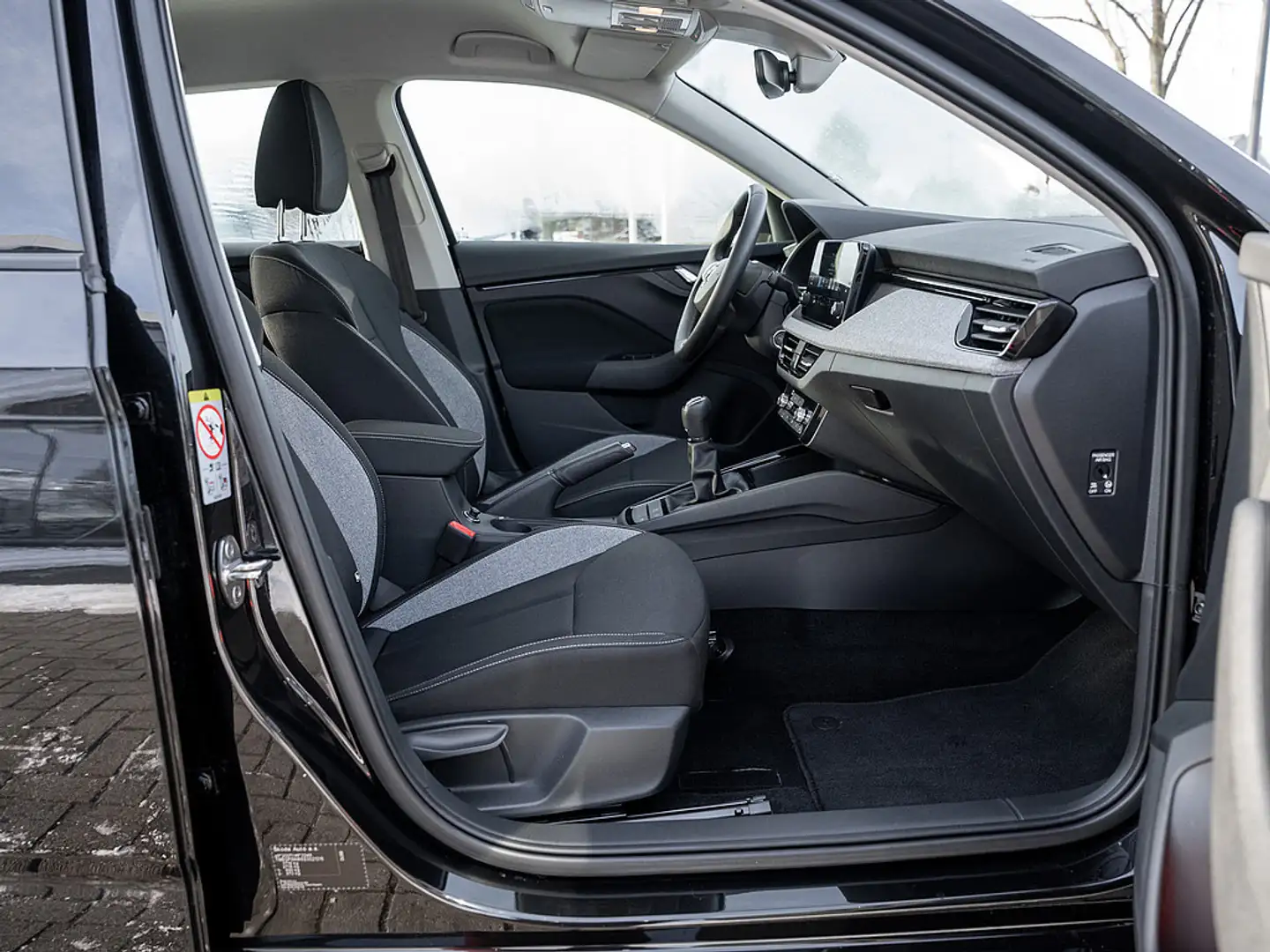 Skoda Kamiq 1.0 TSI Selection GRA SMART-LINK LED DA Schwarz - 2